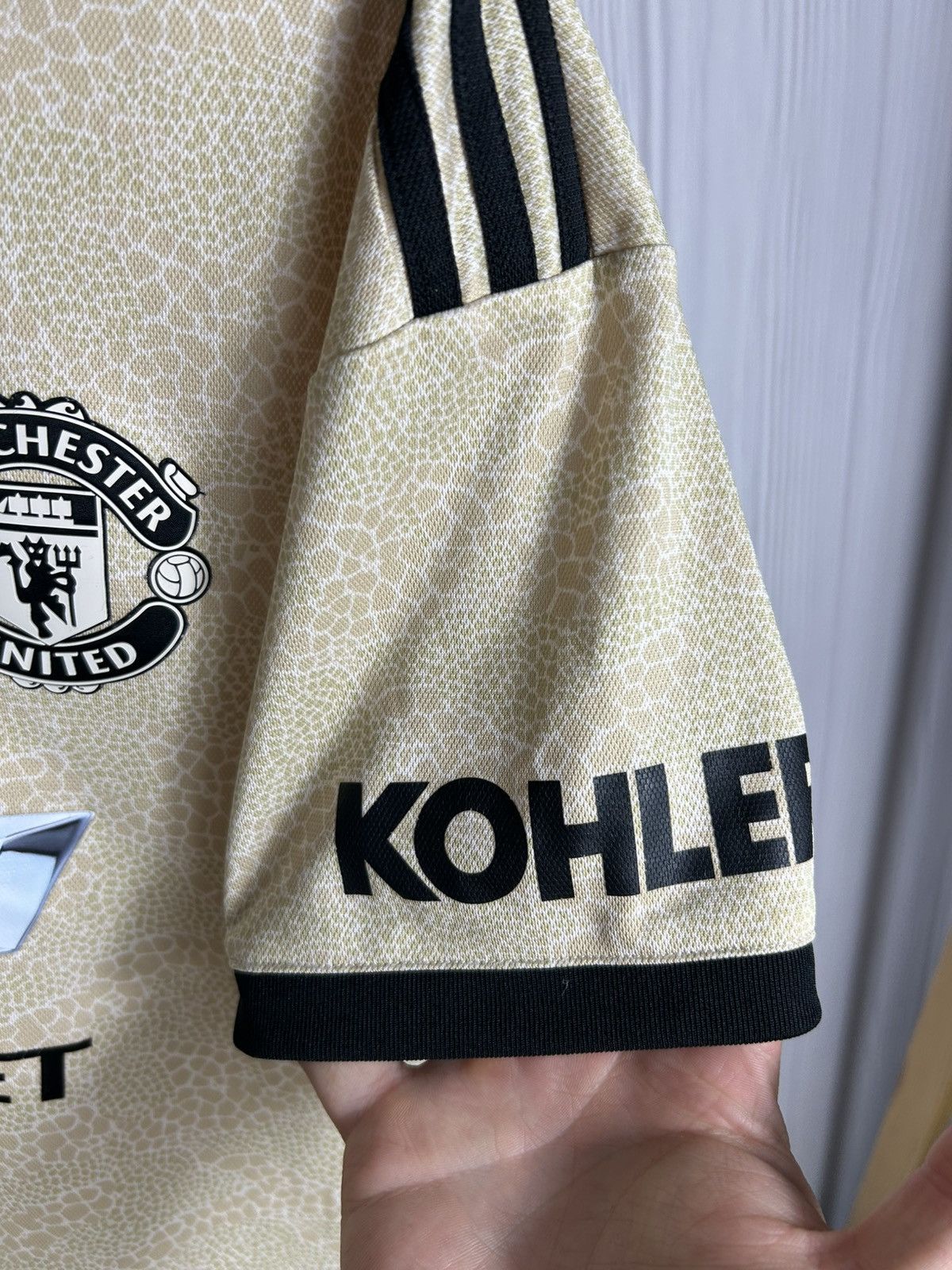 Adidas Manchester United 2019/20 Adidas Soccer Jersey Size S Size US S / EU 44-46 / 1 - 8 Thumbnail