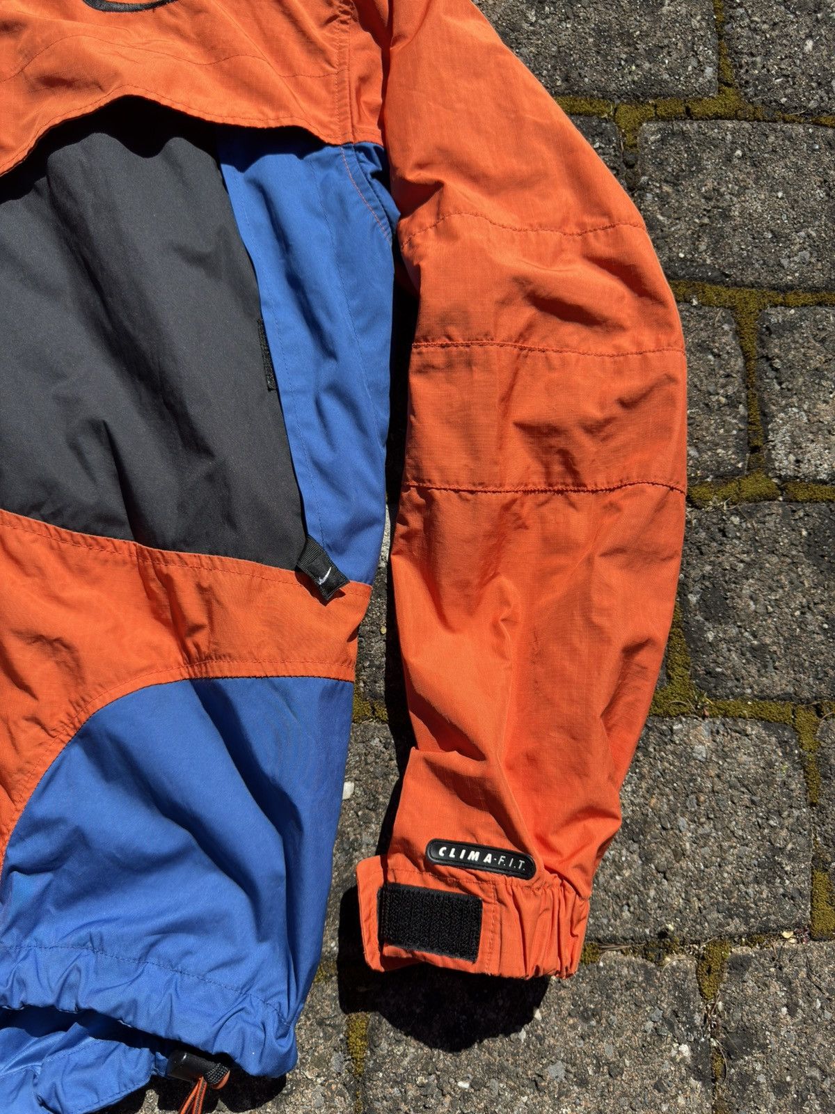 Nike ACG Vintage 1997 Nike ACG Ventilated Packable Shell Jacket Size US S / EU 44-46 / 1 - 4 Thumbnail