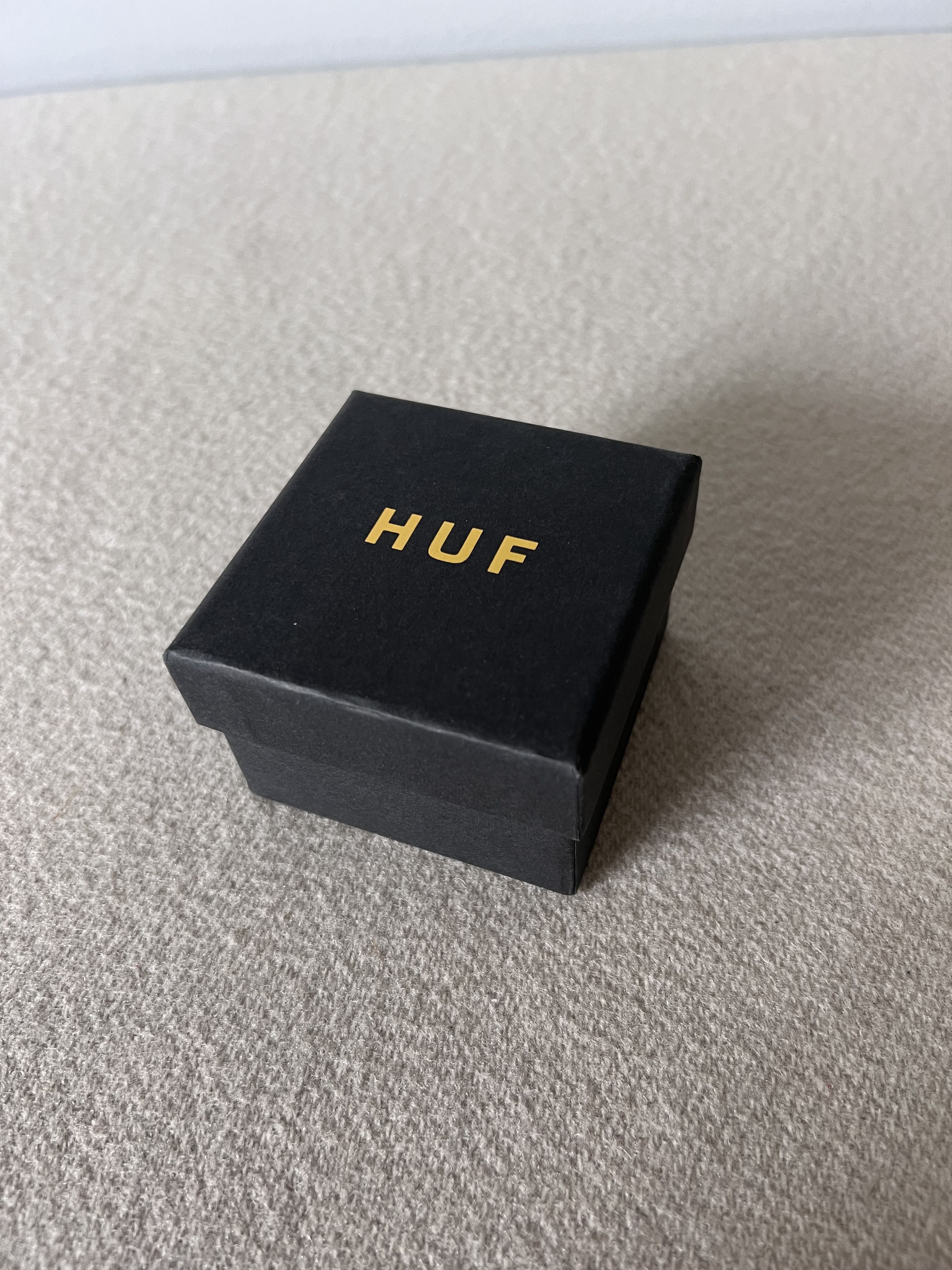 HUF Barbed Wire Dog Necklace in Gold