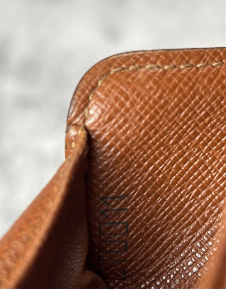 Louis Vuitton Louis Vuitton Leather Wallet Size ONE SIZE - 5 Thumbnail