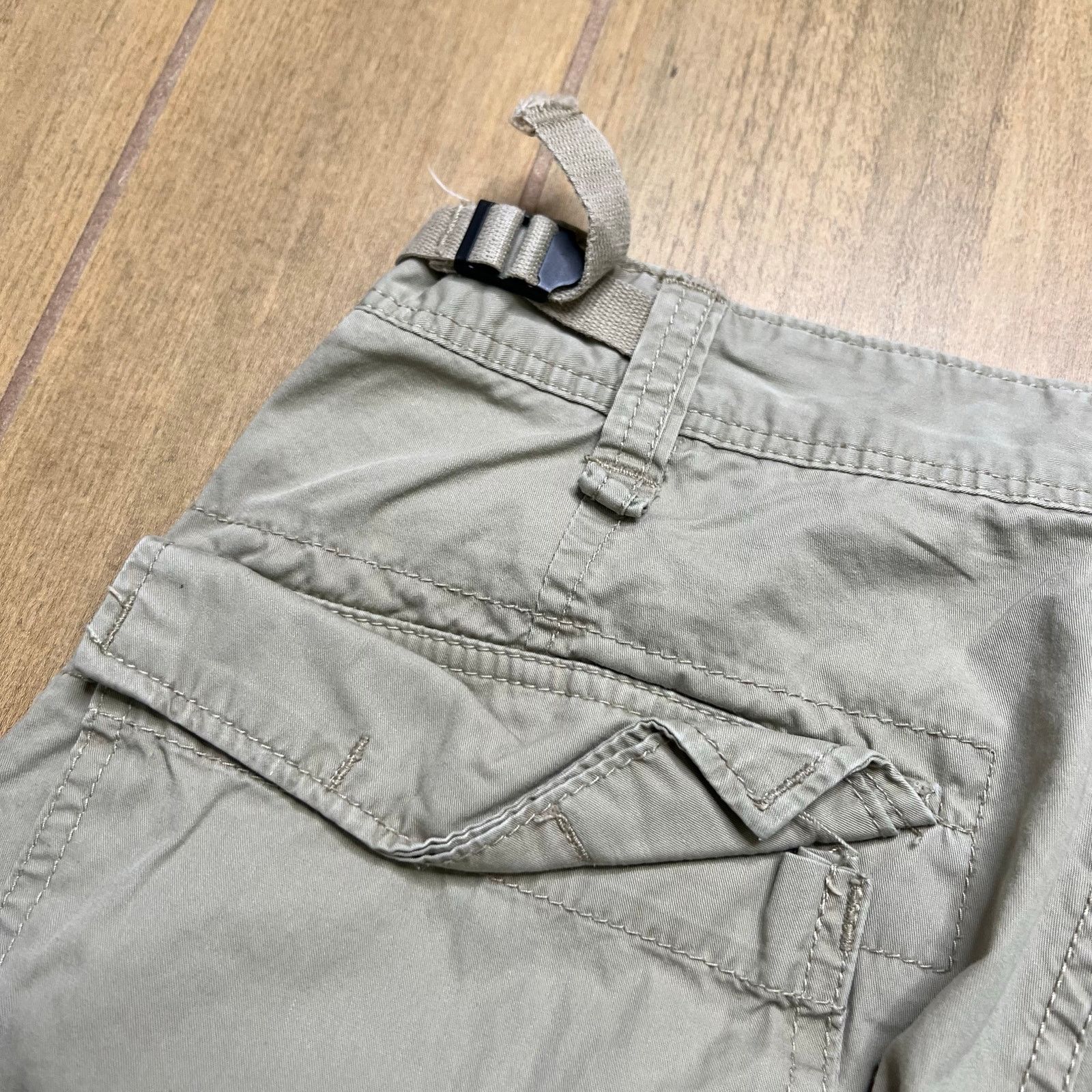 Polo Ralph Lauren Vintage Polo Ralph Lauren Ripstop Cargo Shorts Military 30 Size US 30 / EU 46 - 12 Thumbnail