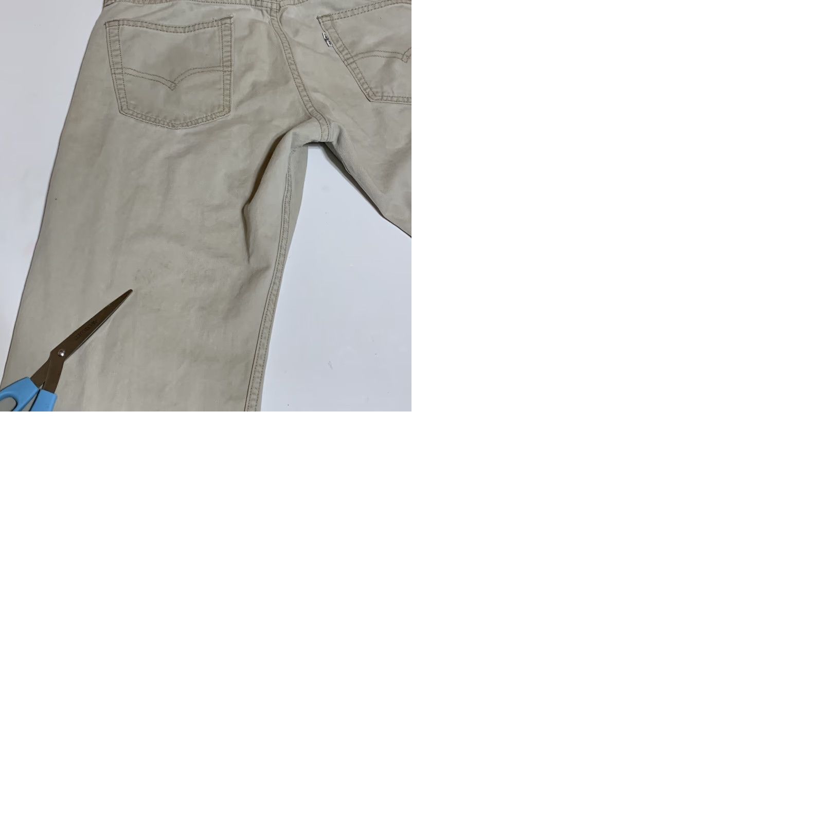 Levi's Levi's 514 Pants 32x32 Straight Leg Tan Beige Cotton Chino Mens VINTAGE No 32in Inseam Pockets Casual Closure Zip Size US 32 / EU 48 - 9 Thumbnail