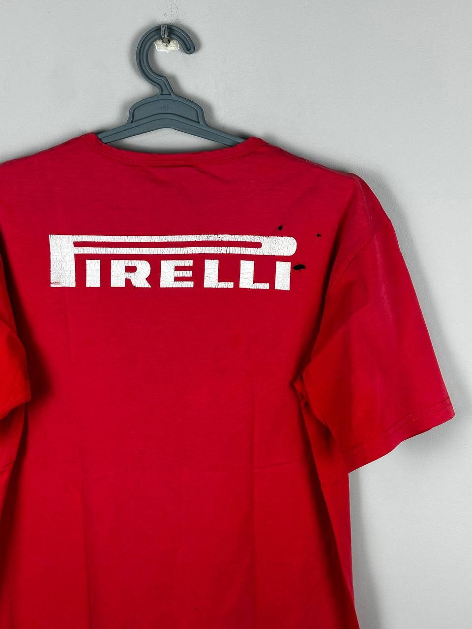 Vintage Vintage Pirelli Ferarri Distressed Red Racing T Shirt Size US XL / EU 56 / 4 - 12 Thumbnail