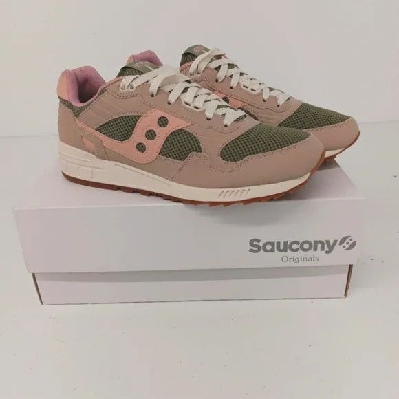 Saucony Men's Shadow 5000 Mushroom Sneakers - US10