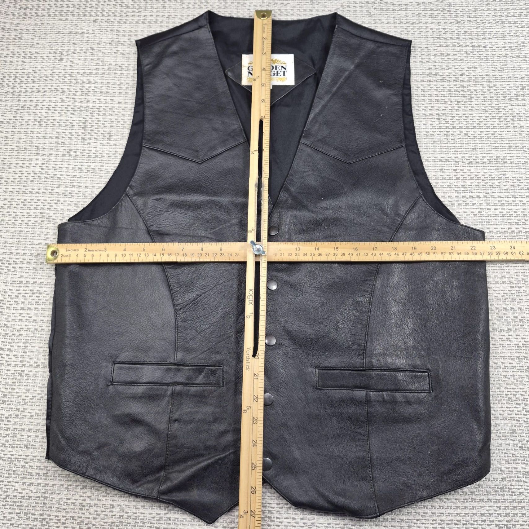 Vintage VINTAGE Golden Nugget Vest Mens XL Black Leather Biker Snap Cinch Belt Lined Pockets Jacket/Coat Length: Mid-Length Size US XL / EU 56 / 4 - 5 Thumbnail