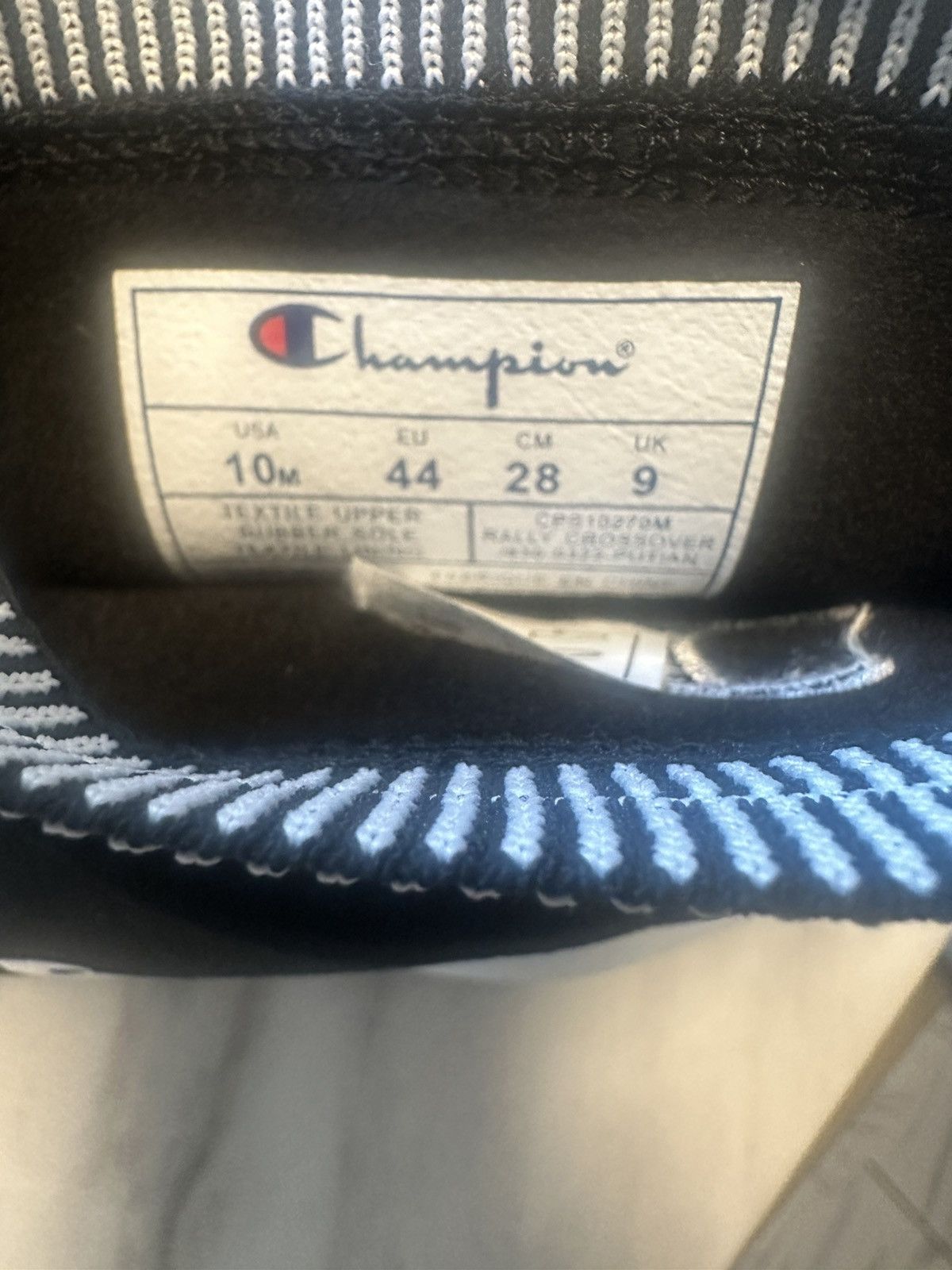 Champion Champion Size US 10 / EU 43 - 3 Thumbnail