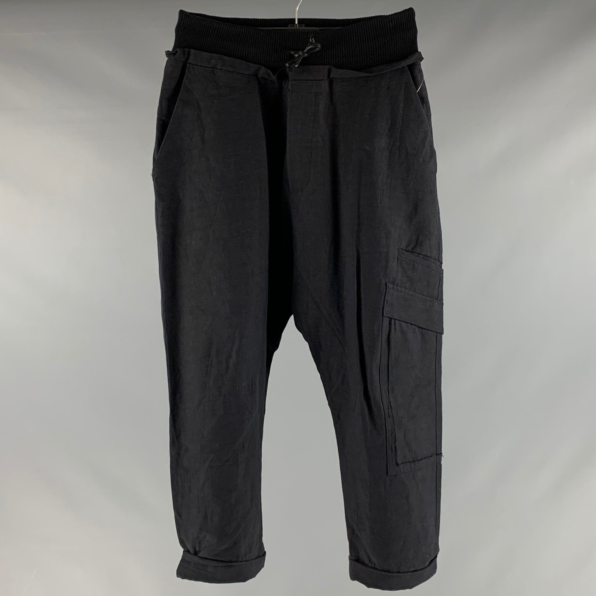 image of Isabel Benenato Navy Cotton Linen Elastic Waistband Casual Pants, Men's (Size 32)