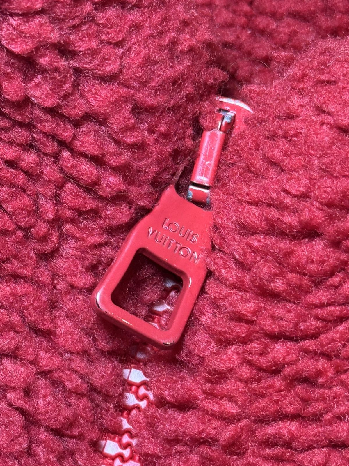 Louis Vuitton Louis Vuitton Red Checkered Fleece Size US L / EU 52-54 / 3 - 6 Thumbnail