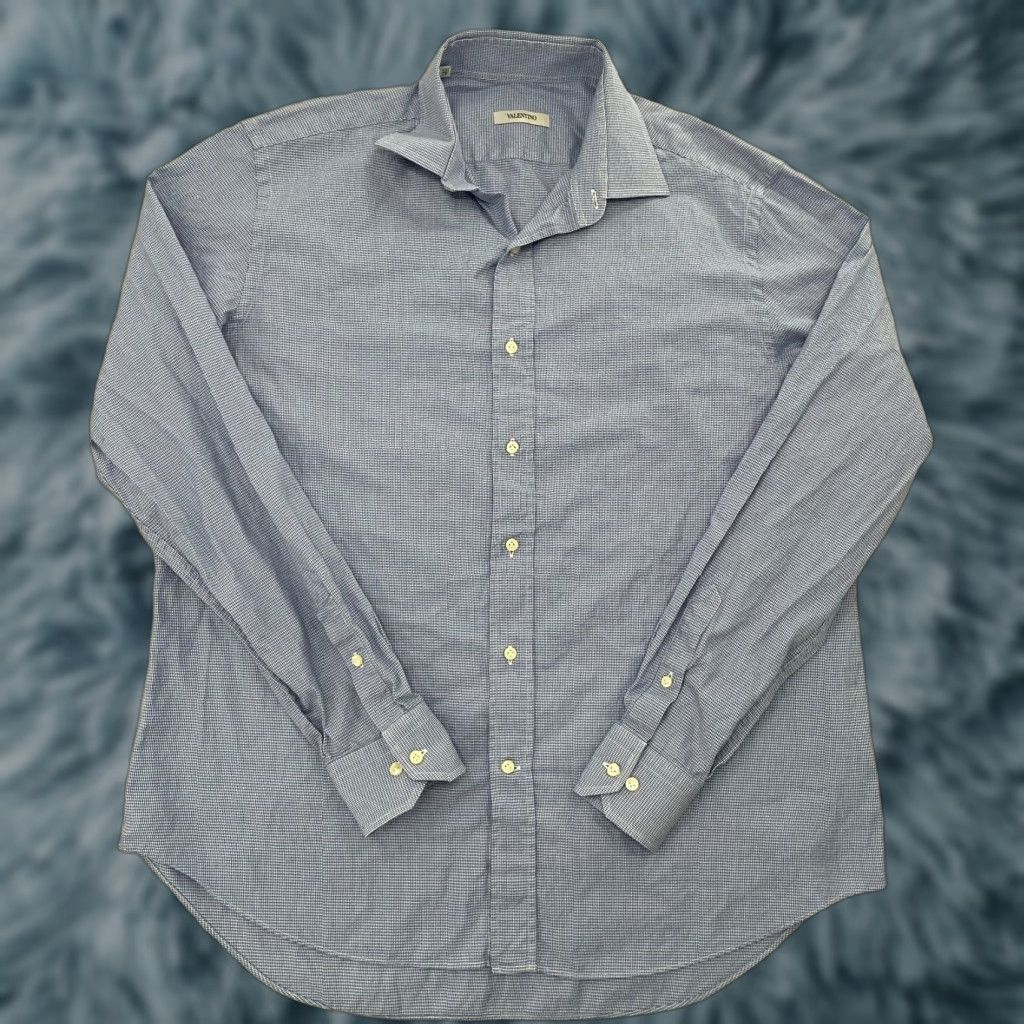 Valentino VINTAGE Valentino Shirt Men Long Sleeve Button Up Houndstooth Blue Italy 16.5 Mens Size US L / EU 52-54 / 3 - 1 Thumbnail