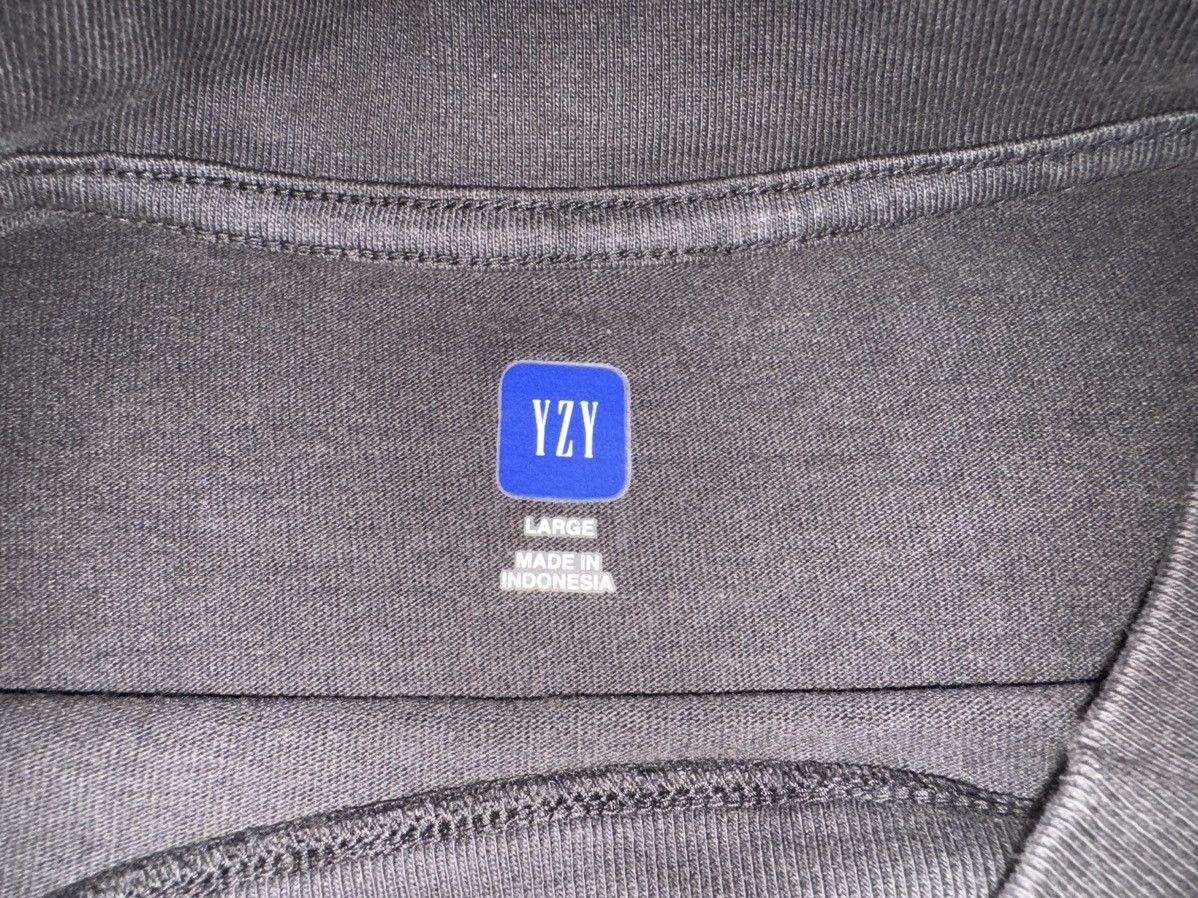 Balenciaga × Gap × Kanye West Yeezy Gap Logo Long Sleeve Tee Black Size Large Size US L / EU 52-54 / 3 - 6 Thumbnail