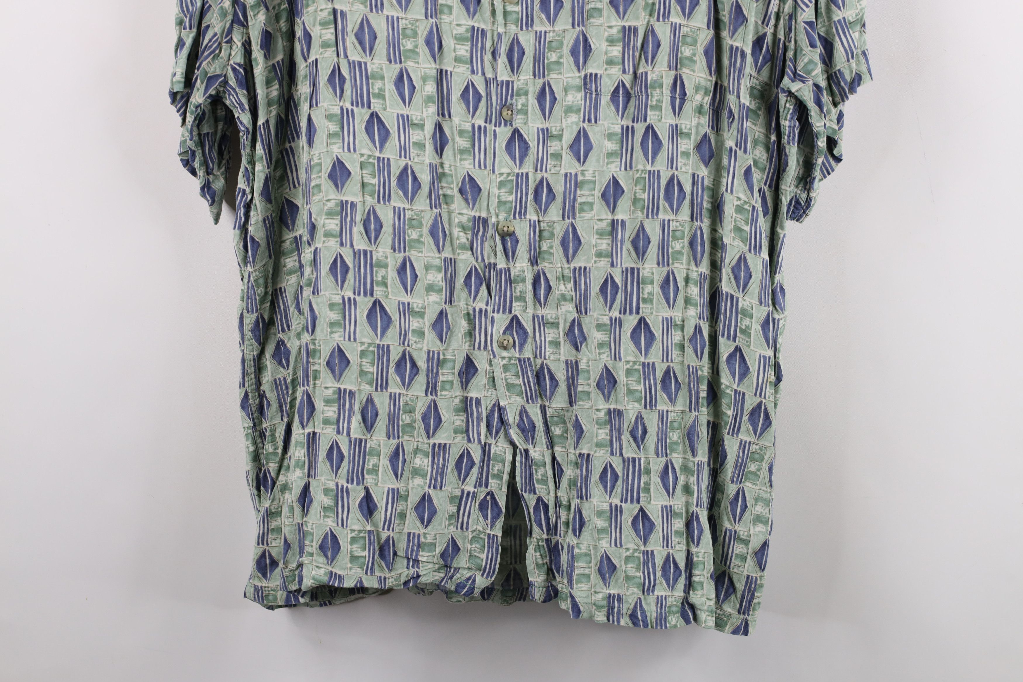Pierre Cardin Vintage 90s Pierre Cardin Rayon Collared Button Shirt Size US L / EU 52-54 / 3 - 3 Thumbnail