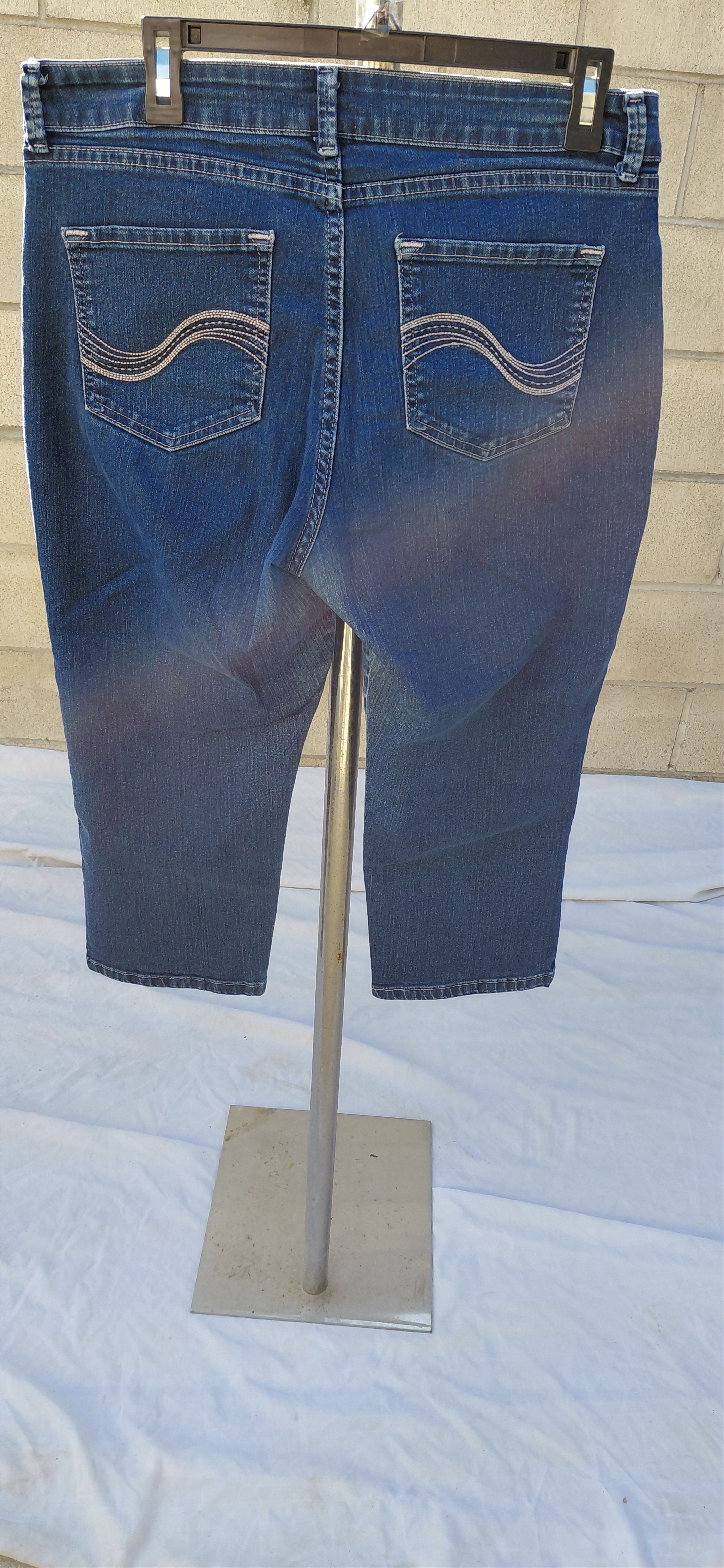Lee 523813..Lee Modern Series Crop Jeans Size 12M, Size 34" / US 12 / IT 48 - 3 Thumbnail