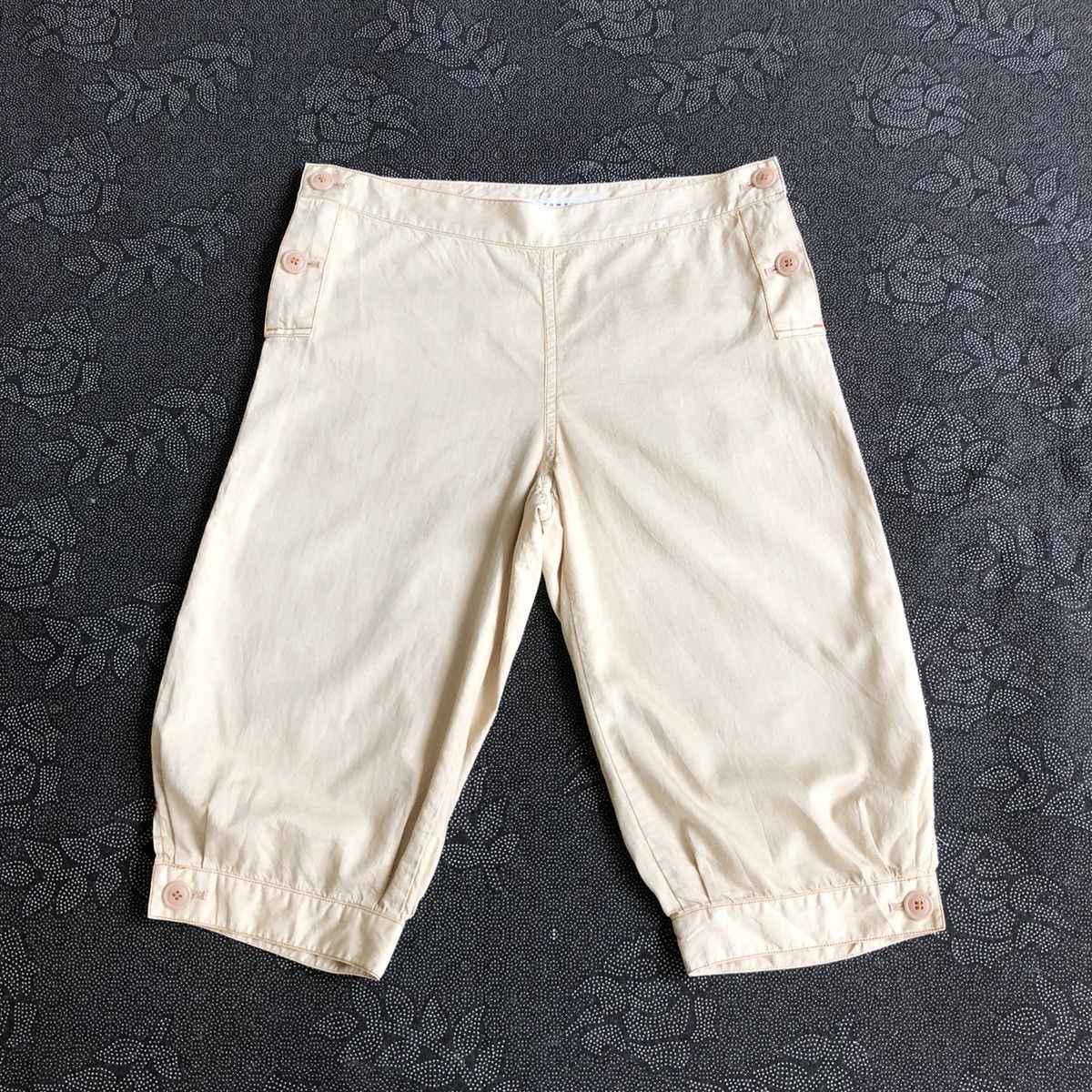 Issey Miyake × Sunao Kuwahara ISSEY MIYAKI side button short pants Size 30" / US 8 / IT 44 - 2 Thumbnail