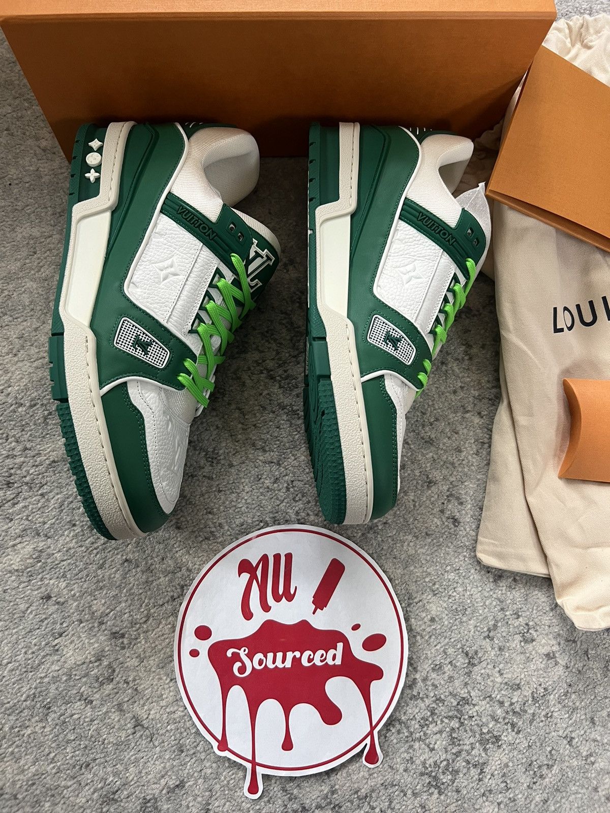 Louis Vuitton AW19 LV Trainer