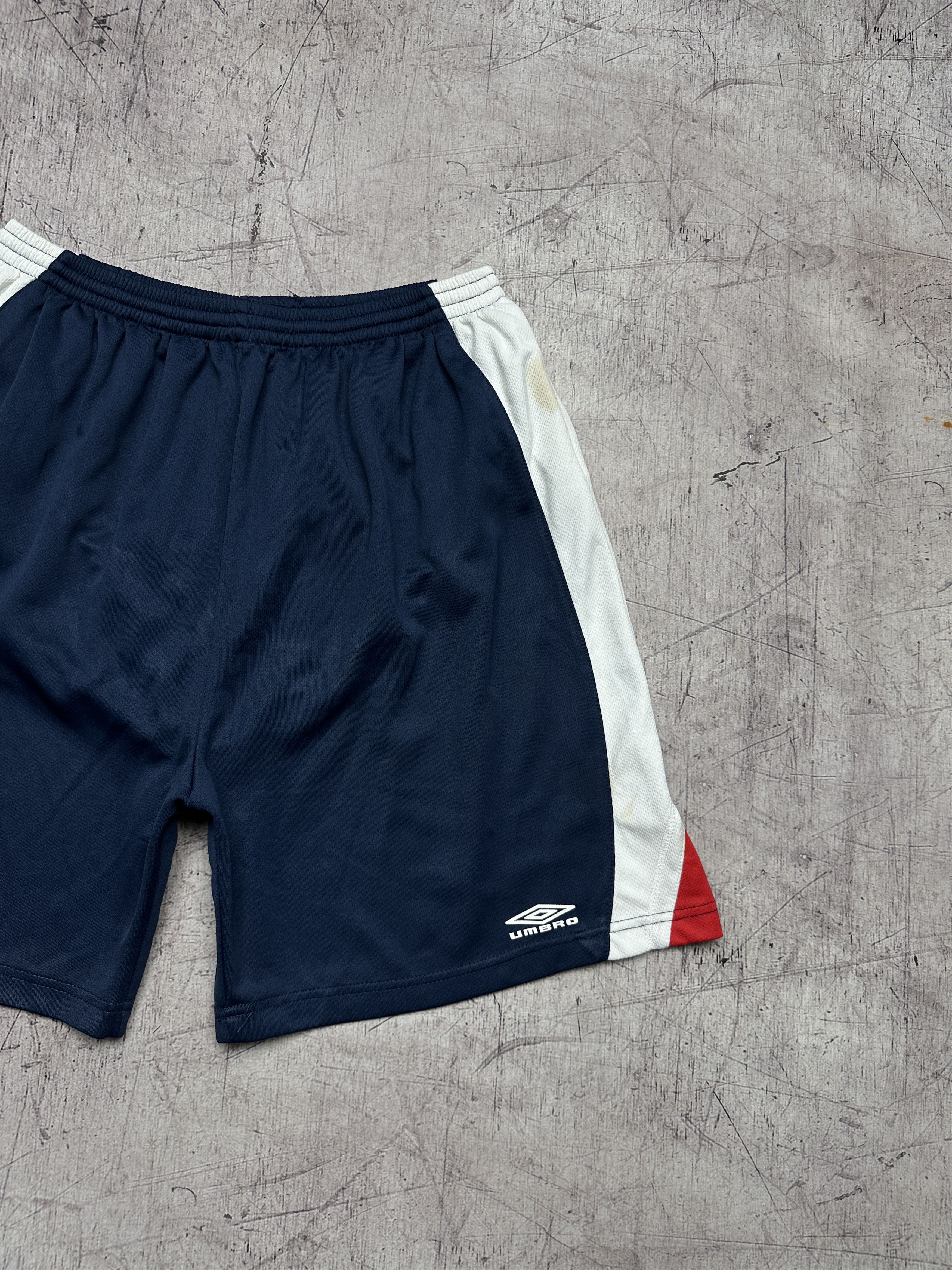 Umbro Umbro Vintage Mens Shorts Size US 38 / EU 54 - 2 Thumbnail