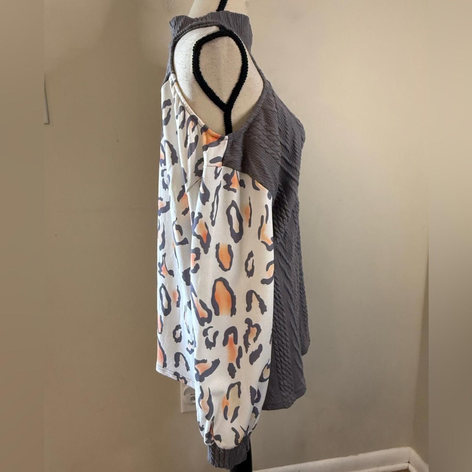 Other Cold Shoulder color block sweater gray & pink leopard SZ XL Size XL / US 12-14 / IT 48-50 - 3 Thumbnail