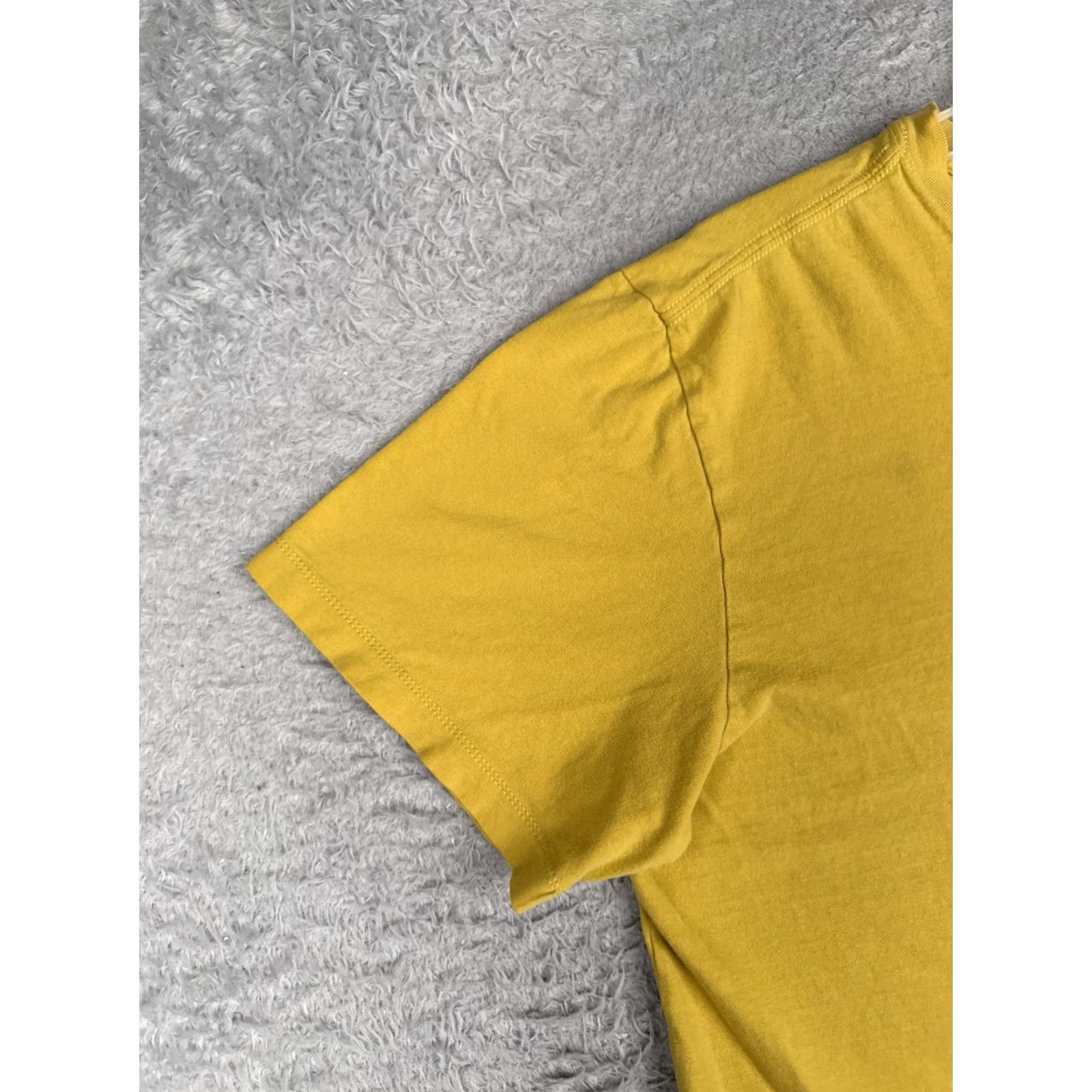 The North Face The North Face Shirt Mens M Yellow Crew Neck Short Sleeve Logo Tee Tagless Size US M / EU 48-50 / 2 - 3 Thumbnail