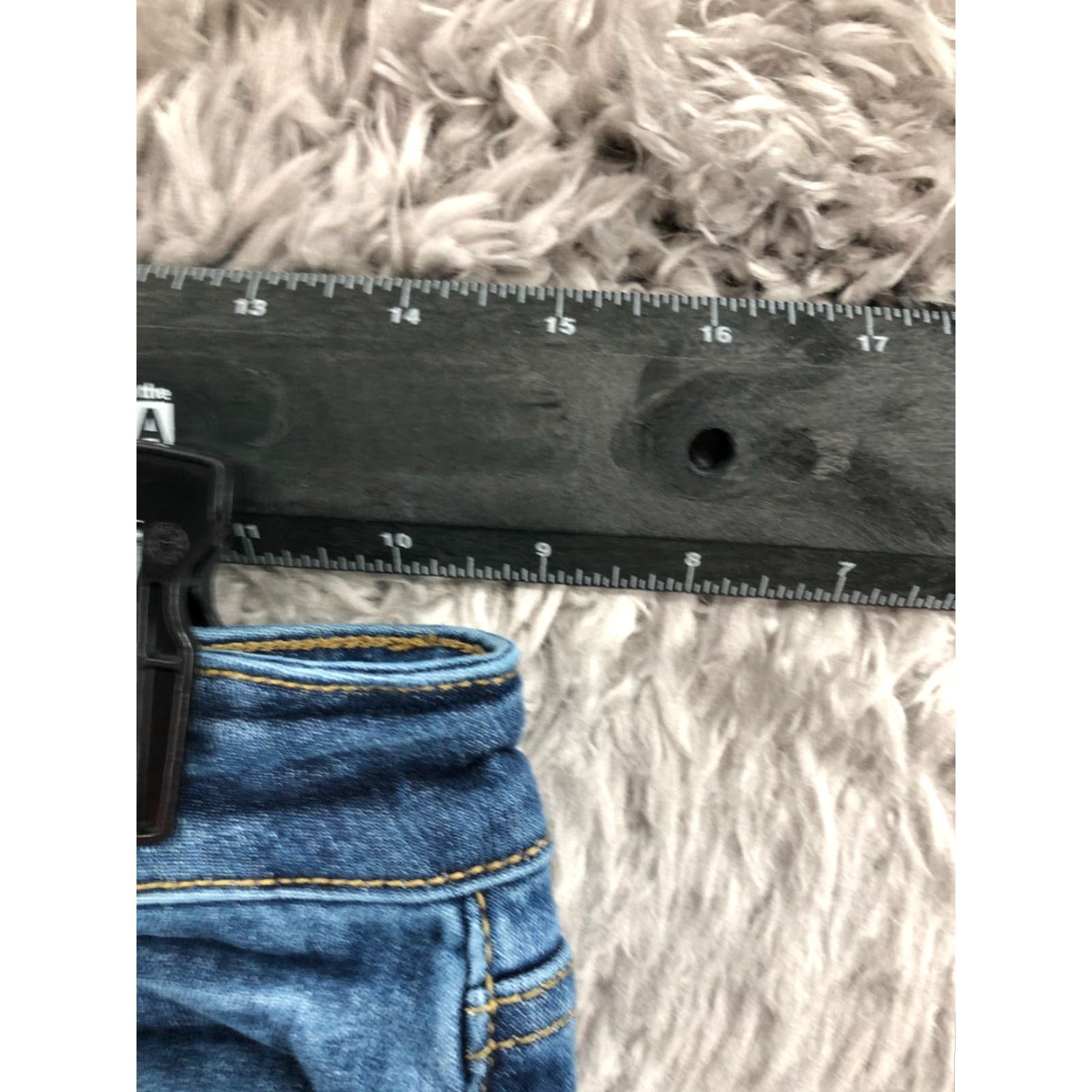 Vintage Maurices Skinny Jeans Size 28 Womens Medium Wash Blue Distressed Denim 5-Pocket Regular Rise Low Waist Size 28" / US 6 / IT 42 - 2 Thumbnail