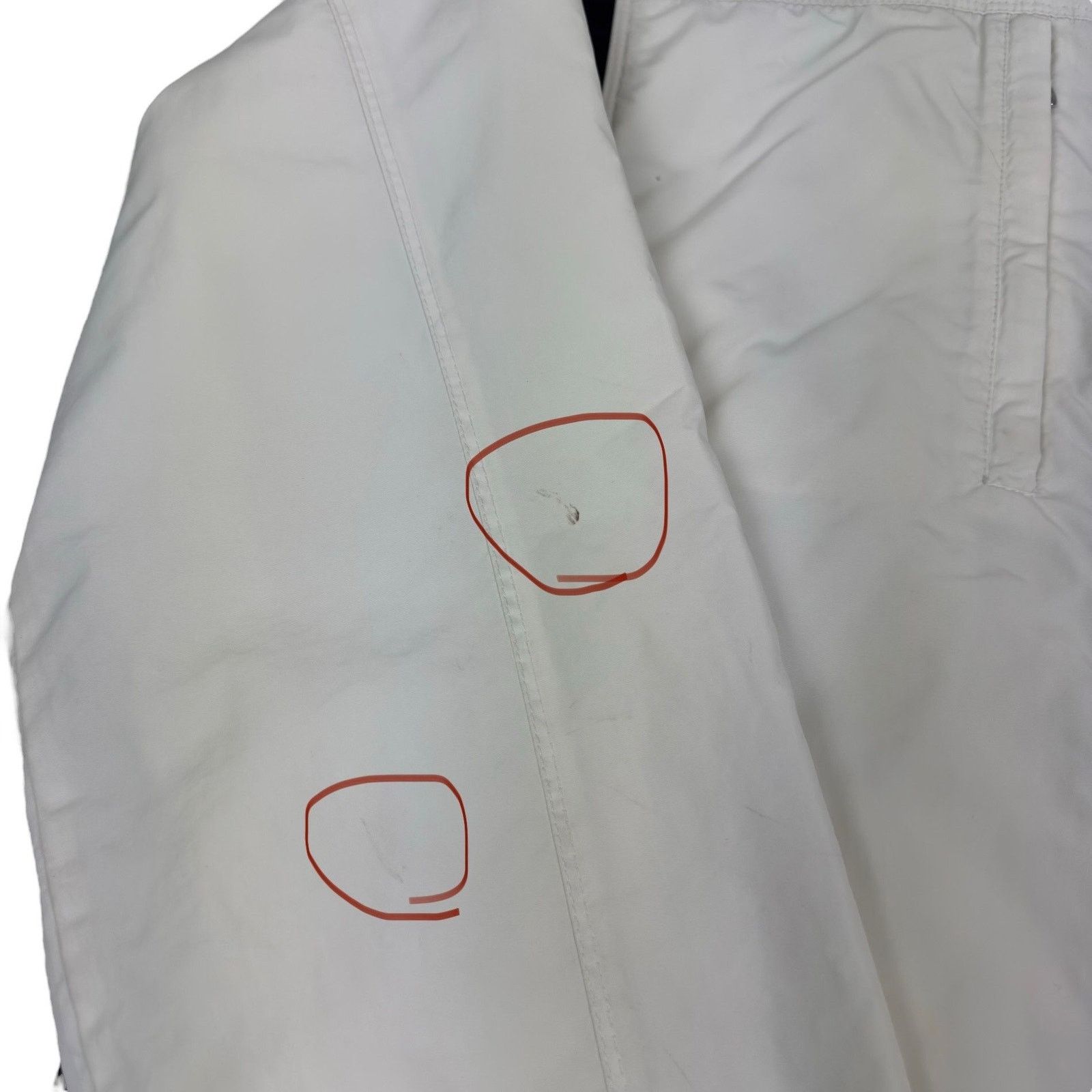 Nike Nike Womens White Swoosh Full Zip Windbreaker Jacket S (4-6) Size S / US 4 / IT 40 - 10 Thumbnail