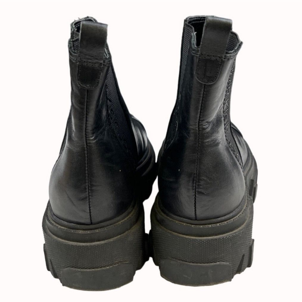 Calvin Klein Calvin Klein Jeans Lorine Women's Black Shoes/Chelsea Boots Size US 7 / IT 37 - 2 Thumbnail