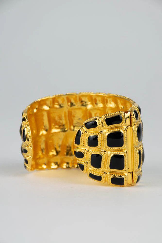 Chanel Chanel Pre-Fall 2019 Egypt Bracelet Size ONE SIZE - 6 Thumbnail