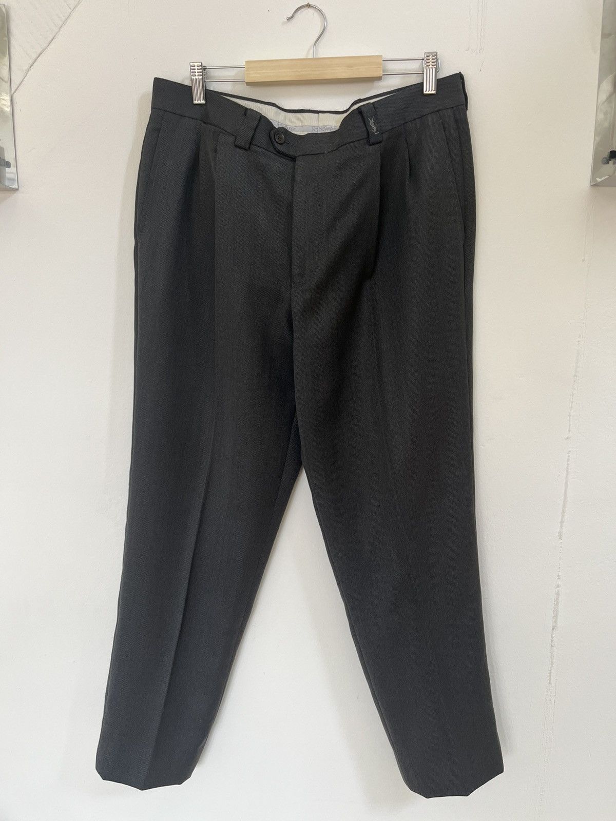Yves Saint Laurent YSL Vintage Pleated Trouser Size US 34 / EU 50 - 1 Thumbnail