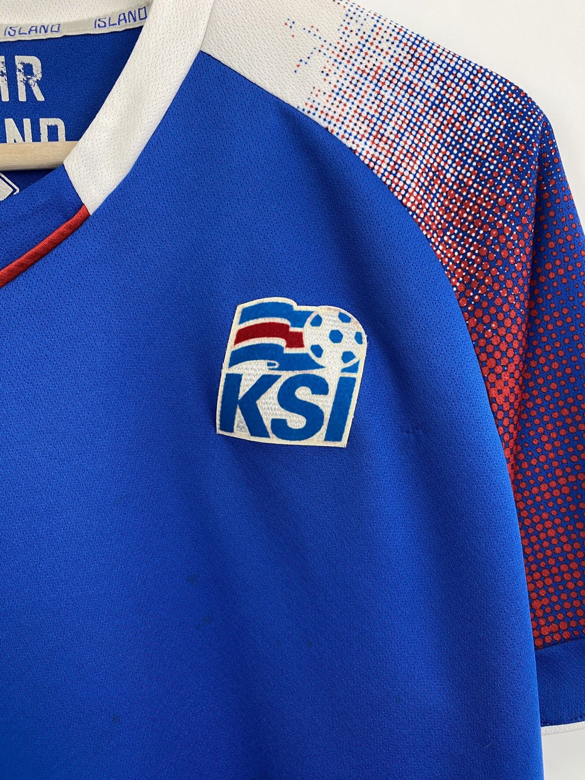 Errea 🇮🇸 Vintage Errea Iceland KSI Soccer Jersey Blokecore Rare Size US L / EU 52-54 / 3 - 5 Thumbnail