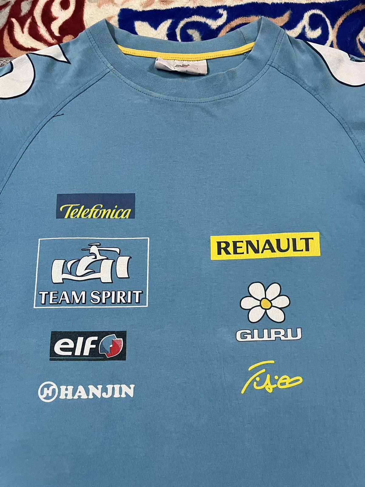 Formula 1 Team Spirit Renault Racing Tshirt Size US L / EU 52-54 / 3 - 4 Thumbnail