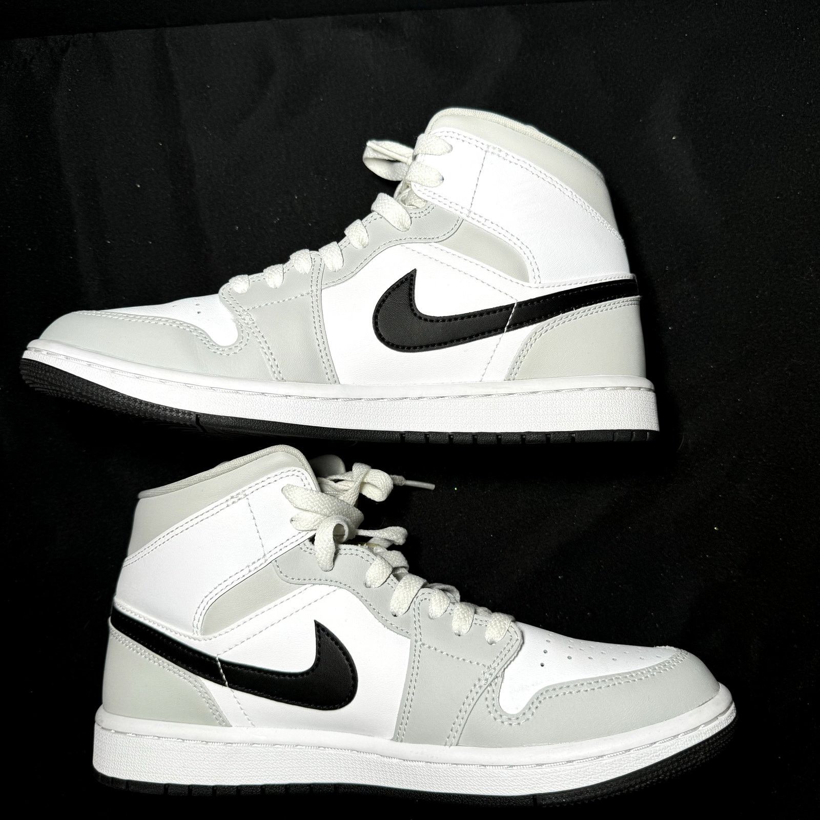 Jordan Brand × Nike Wmns Nike Air Jordan 1 Mid Grey Fog Women's Shoes - Size 9 Size US 9 / IT 39 - 3 Thumbnail