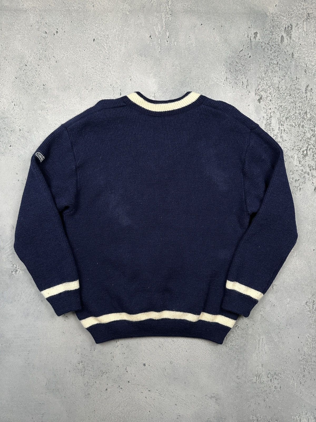 Dale Of Norway Vintage Dale of Norway Chawo Wool Sweater V-Neck Navy 80s Size US M / EU 48-50 / 2 - 5 Thumbnail