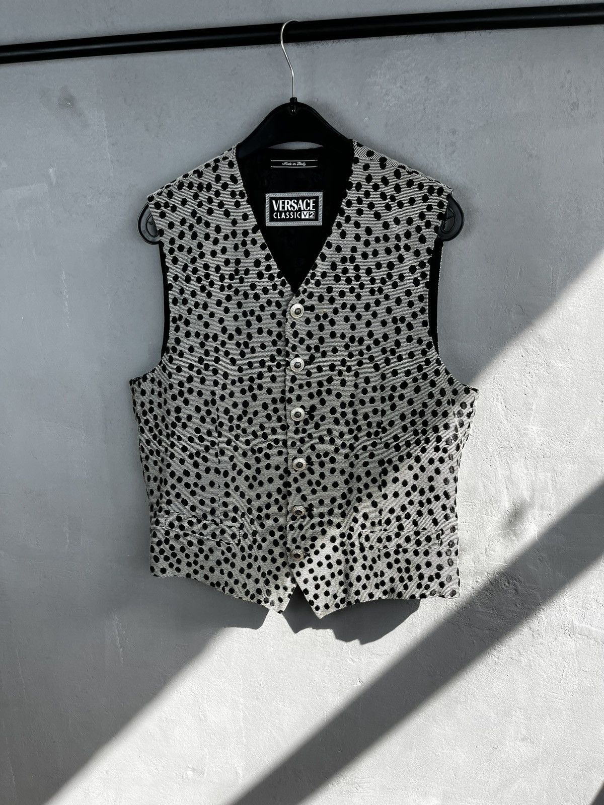 Versace × Versace Jeans Couture × Versus Versace Versace Classic v2 vest vintage 90s Size US M / EU 48-50 / 2 - 1 Thumbnail