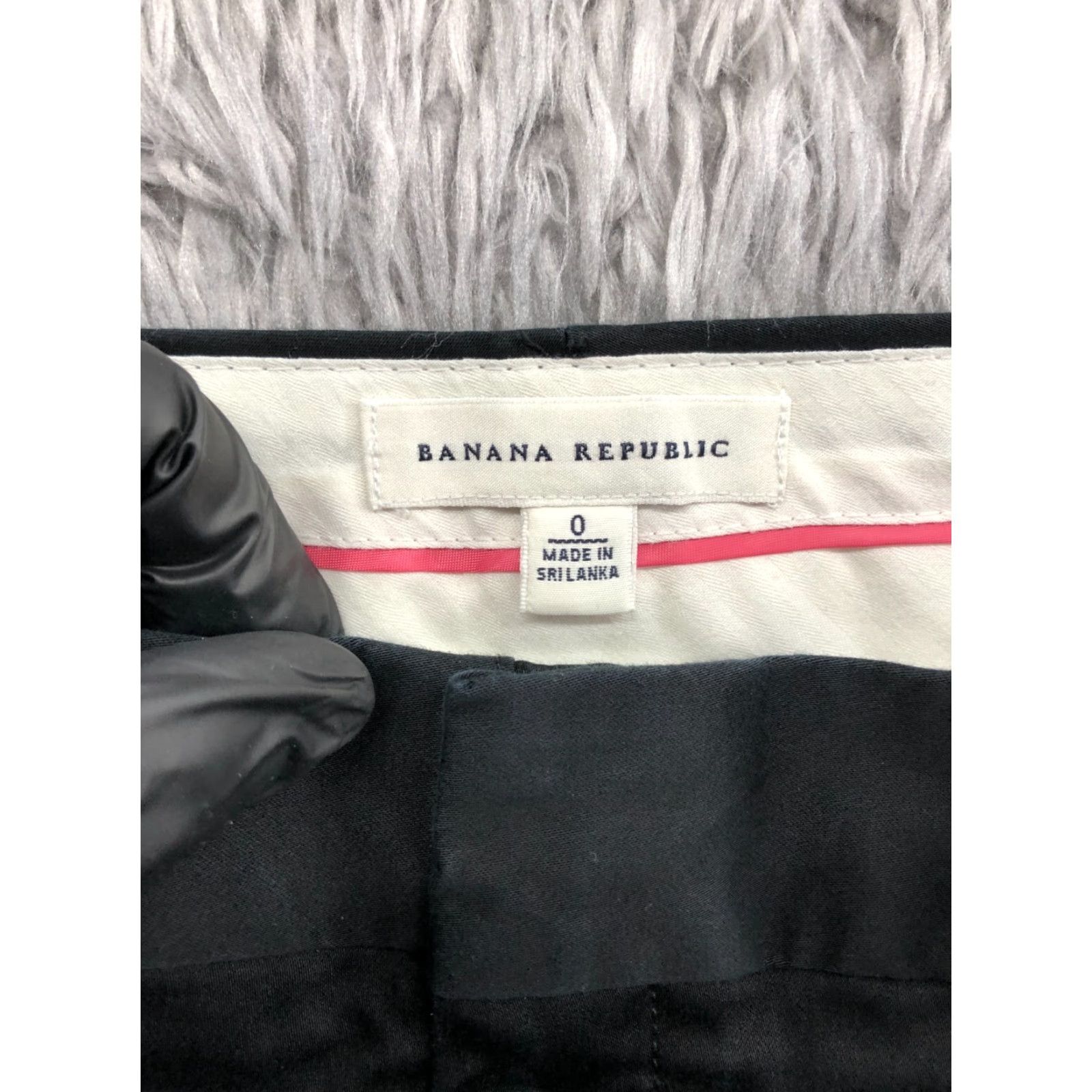Banana Republic Banana Republic Chino Shorts Womens Size 0 Mid Rise Dark Wash Black Hook Eye Size 25" / US 0 / IT 36 - 6 Thumbnail