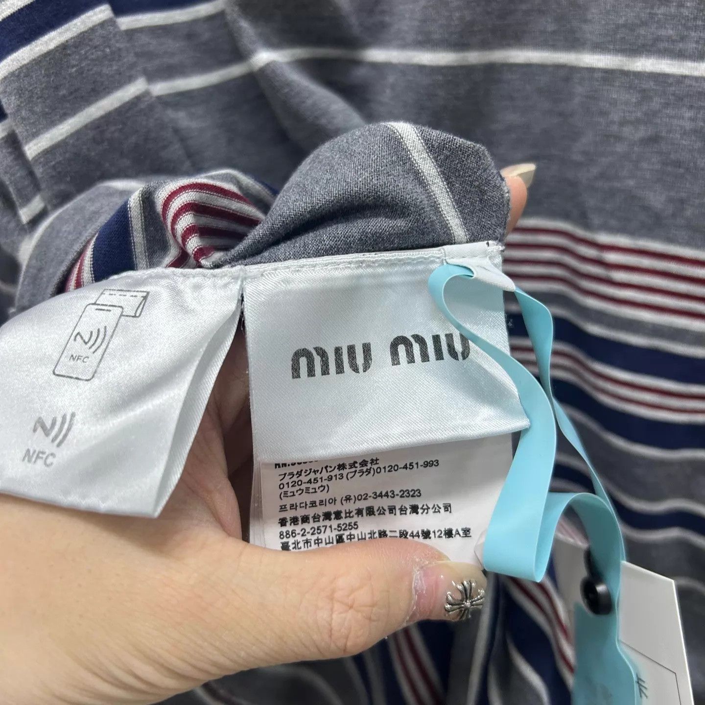 Miu Miu MIU MIU GrayBlue Colorblock Logo Striped Pocket LS Tee S Size US S / EU 44-46 / 1 - 5 Thumbnail