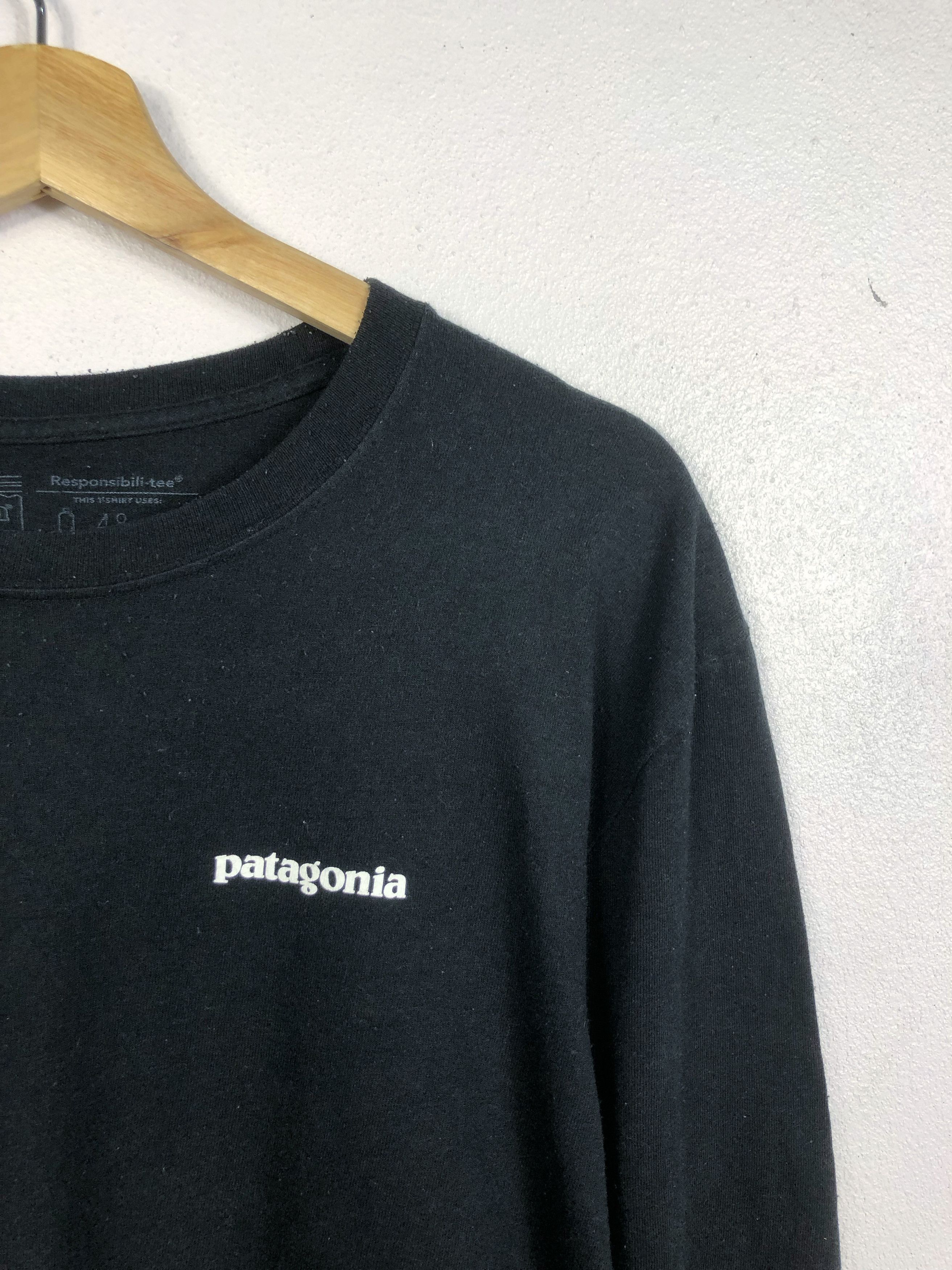 Patagonia Rare Patagonia Big Logo LS Tee Size US M / EU 48-50 / 2 - 4 Thumbnail