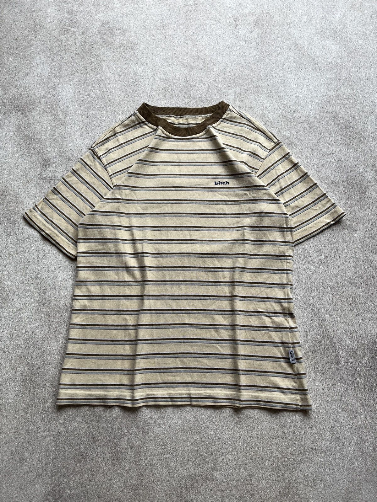 Girl Skateboards 90s Bitch Skateboard Salur Tee Size US L / EU 52-54 / 3 - 1 Thumbnail