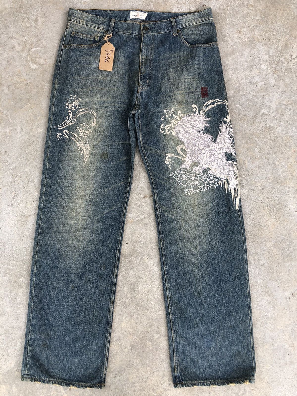 image of Distressed Denim Japanese Karakuri Tamashi Embroidered Jeans Distressed Jeans in Blue (Size 37)