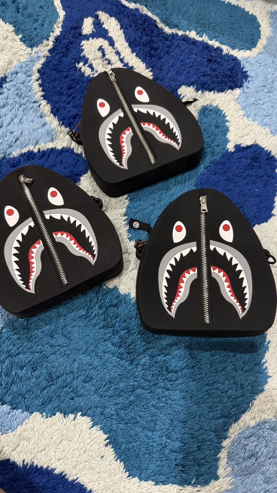 Bape Bape Shark Silicon Bag Size ONE SIZE - 1 Thumbnail