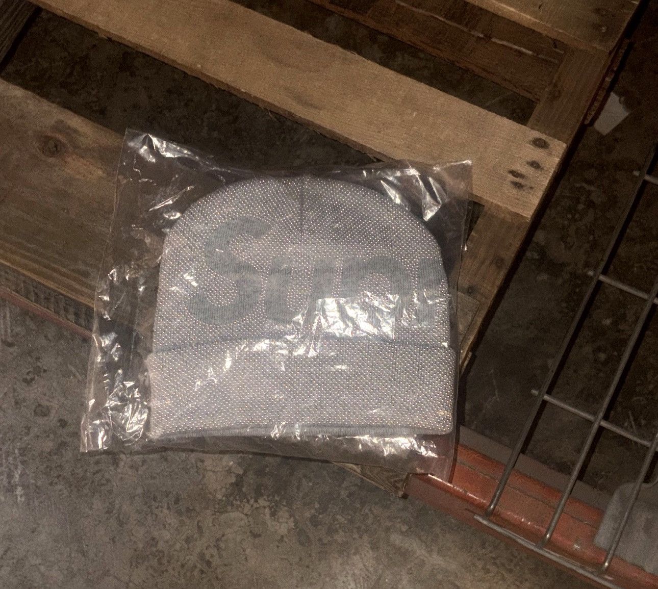 Supreme Supreme Knockout Studded Beanie Size ONE SIZE - 3 Thumbnail