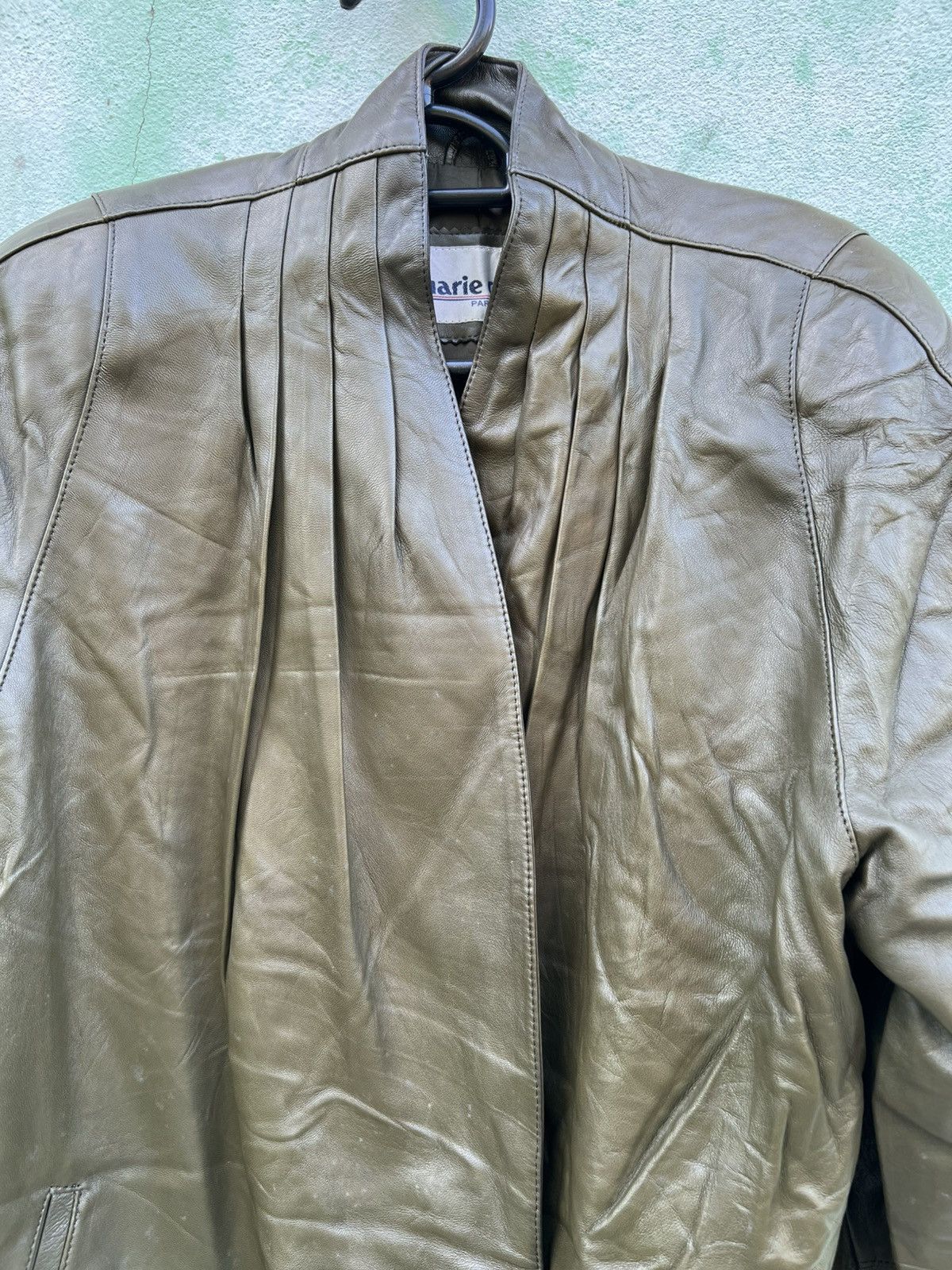 Japanese Brand Vintage Marie Claire Paris Pleated Leather Jacket OliveGreen Size US L / EU 52-54 / 3 - 5 Thumbnail