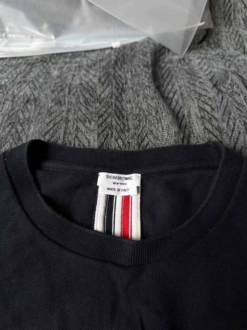 Thom Browne Thom Browne Short sleeves with colored stripes on the back Size US L / EU 52-54 / 3 - 3 Thumbnail