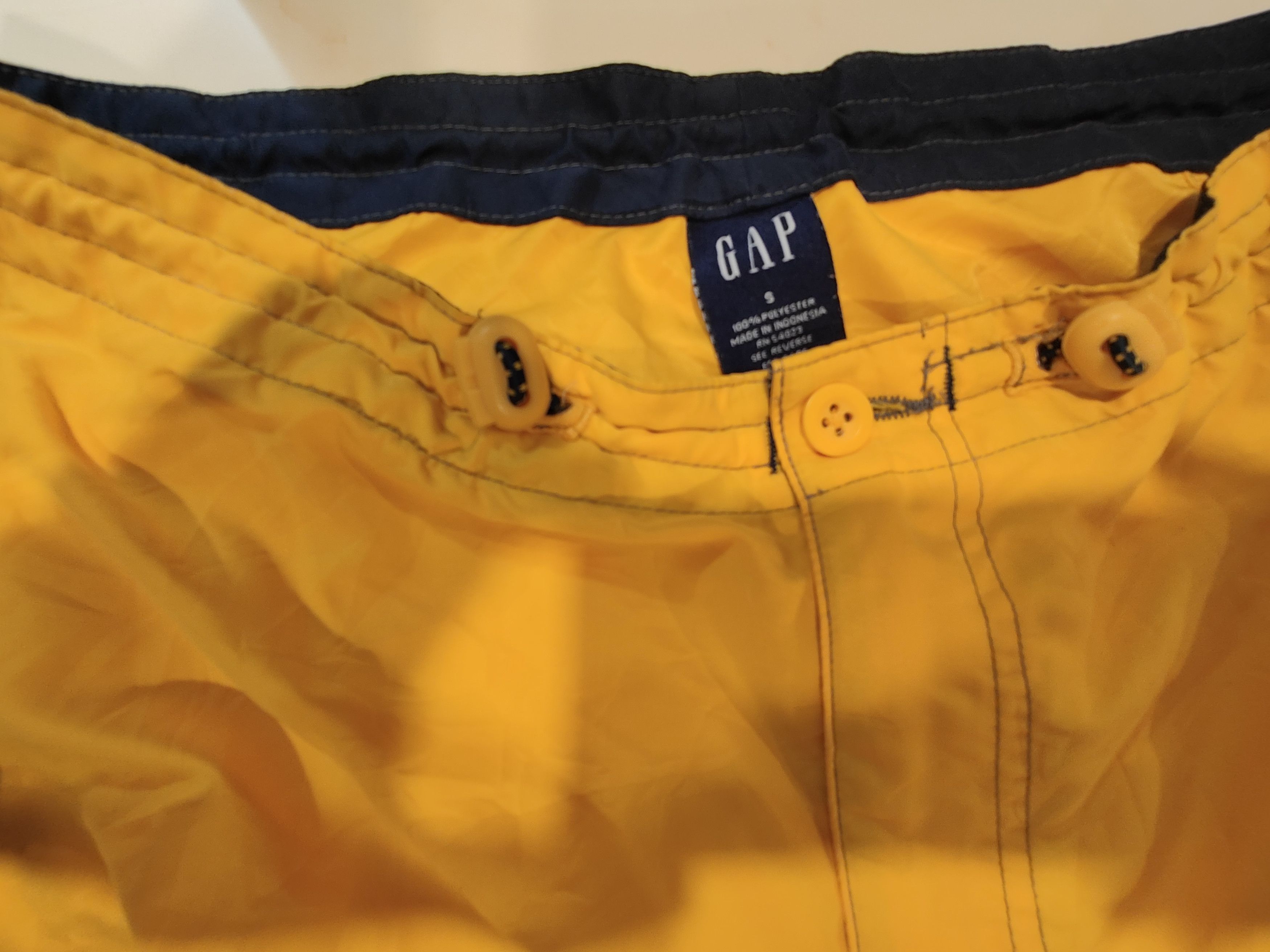 Gap GAP limit edition cargo short Size US 30 / EU 46 - 7 Thumbnail