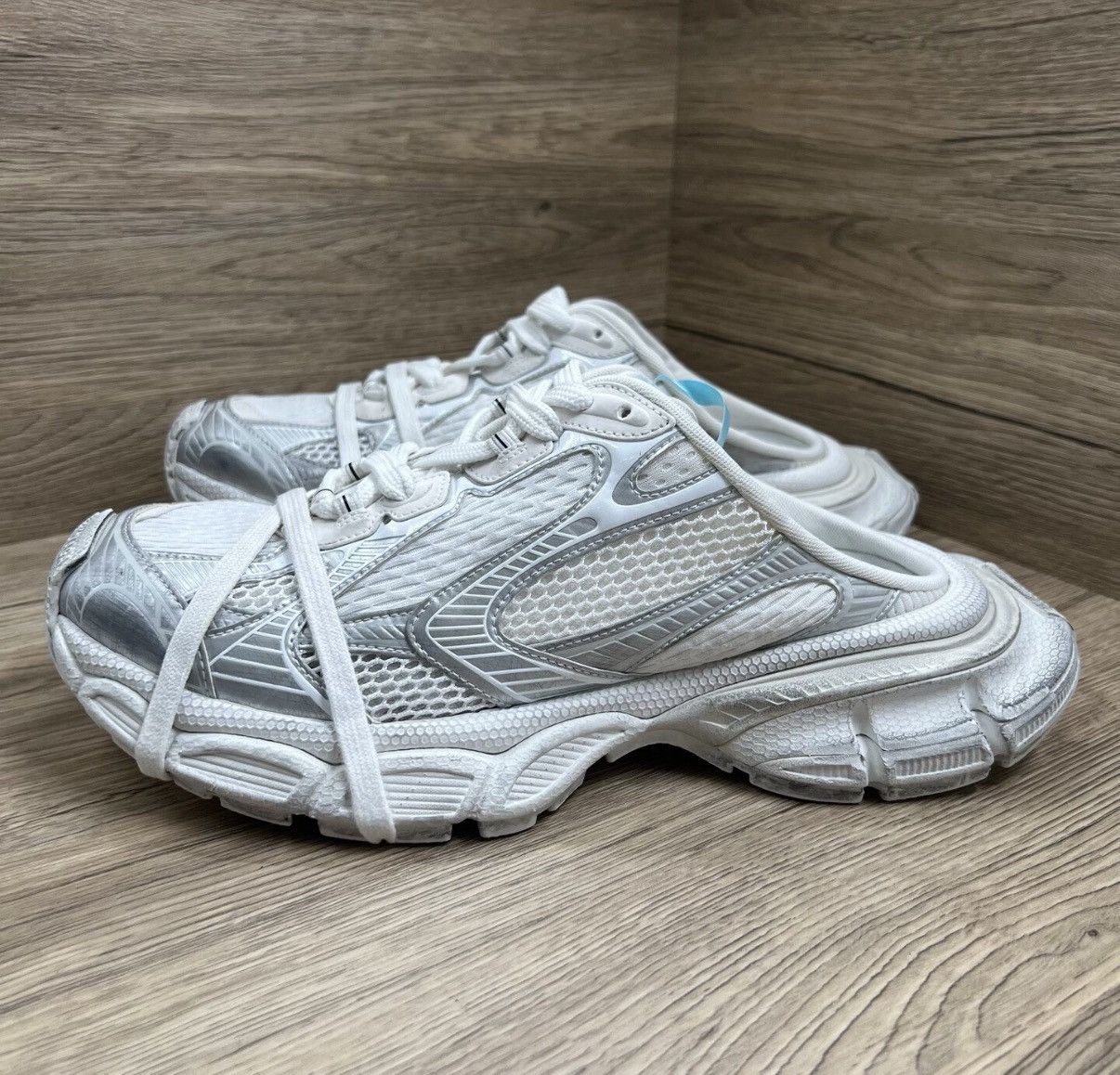Balenciaga Balenciaga 3XL Silver White Mule Slides J41 Size US 8.5 / EU 41-42 - 1 Thumbnail