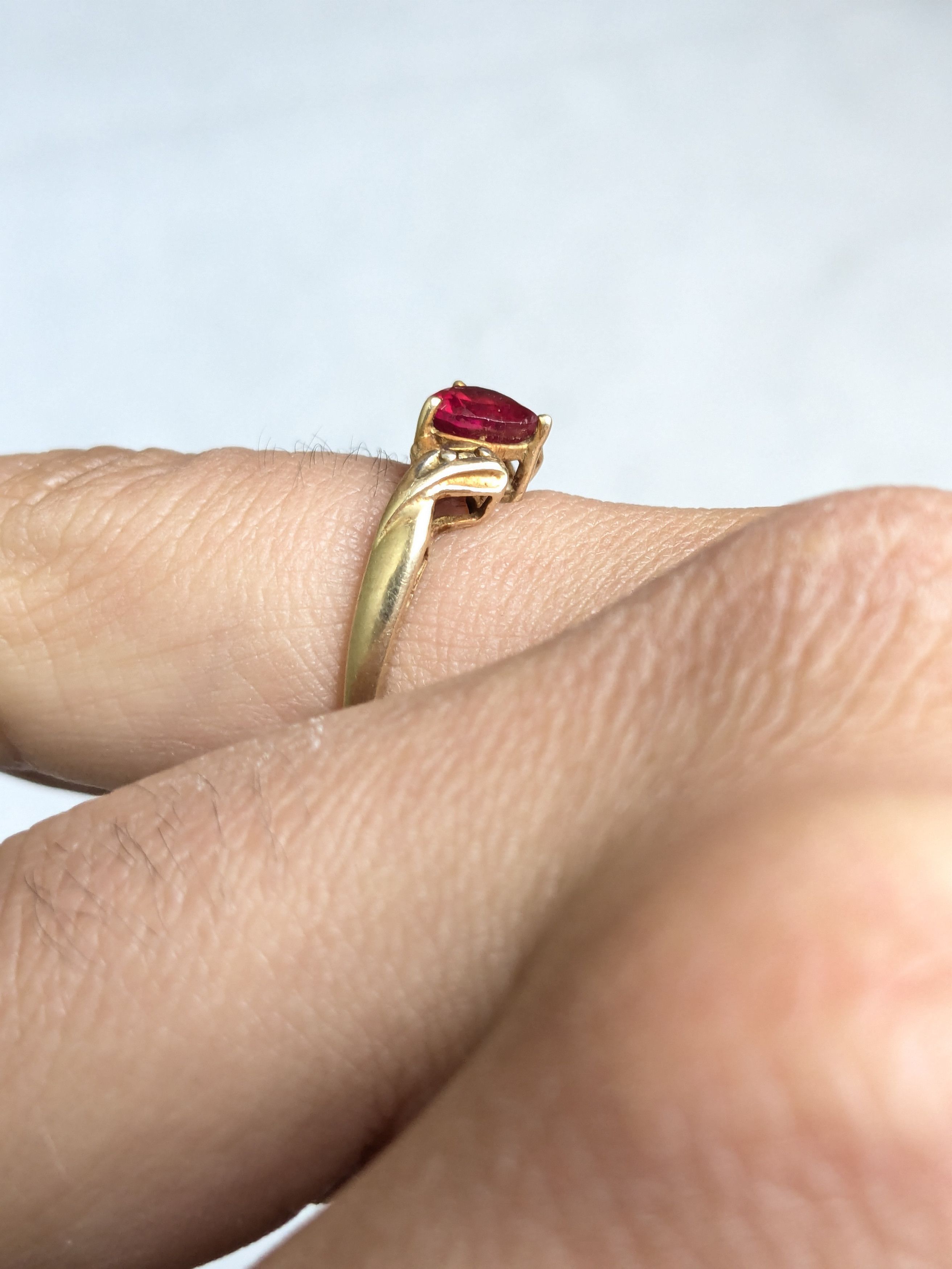 Jewelry 10k Yellow Gold Ring Heart Red Ruby 7 Band Size ONE SIZE - 11 Thumbnail