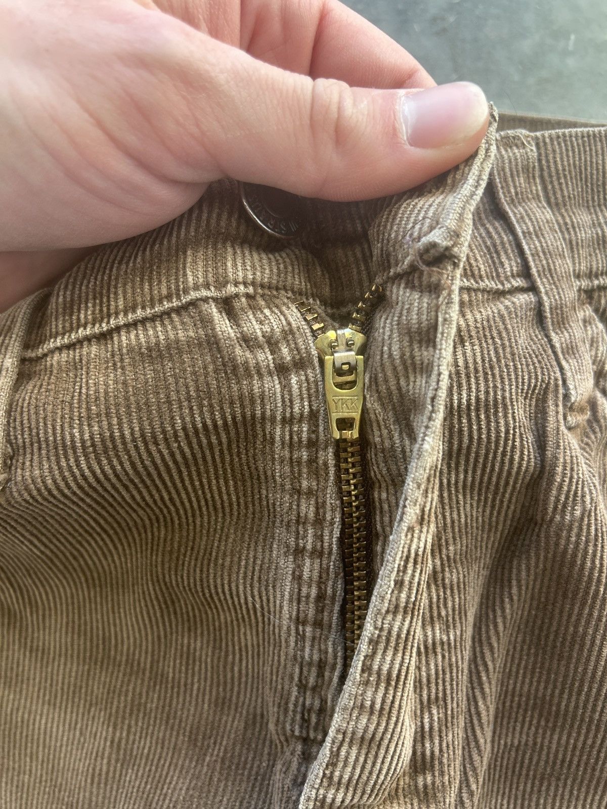 Levi's × Vintage Vintage 90s Levi’s 519 Corduroy Pants Size US 31 - 3 Thumbnail