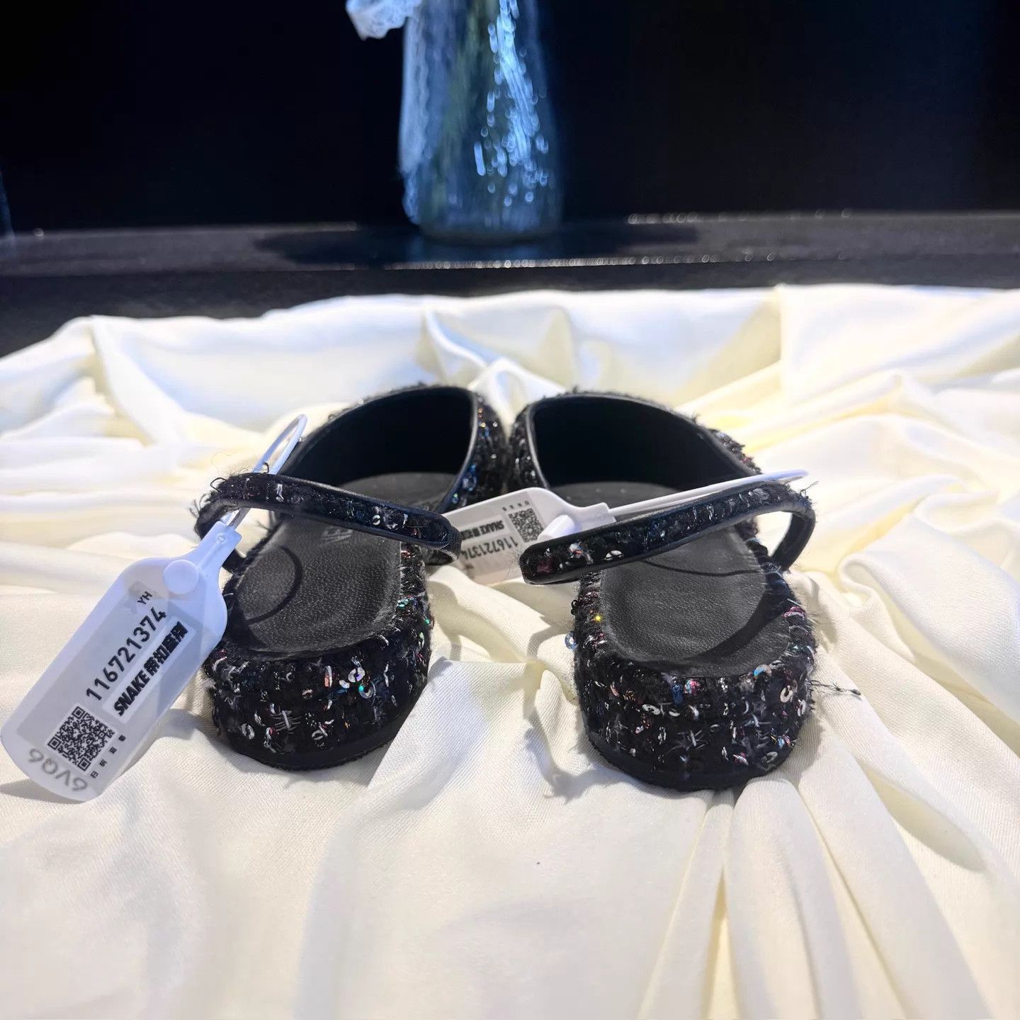 Chanel CHANEL Women's Black Multicolor Woven CC Sandals 35 Size US 4.5 / IT 34.5 - 3 Thumbnail