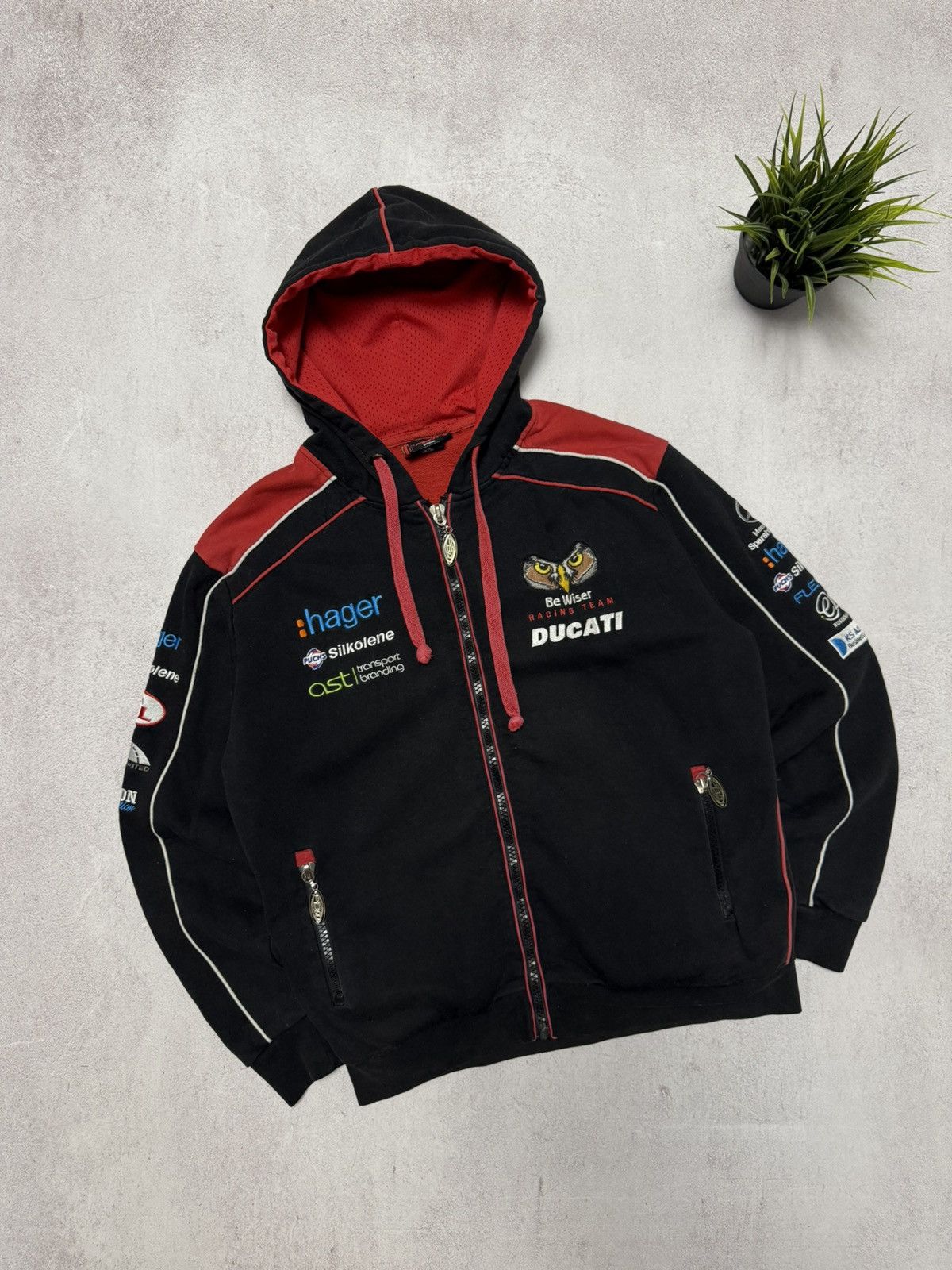Ducati × Formula 1 Vintage Ducati Racing Hoodie Jacket Formula 1 Black 90s Size US S / EU 44-46 / 1 - 2 Thumbnail