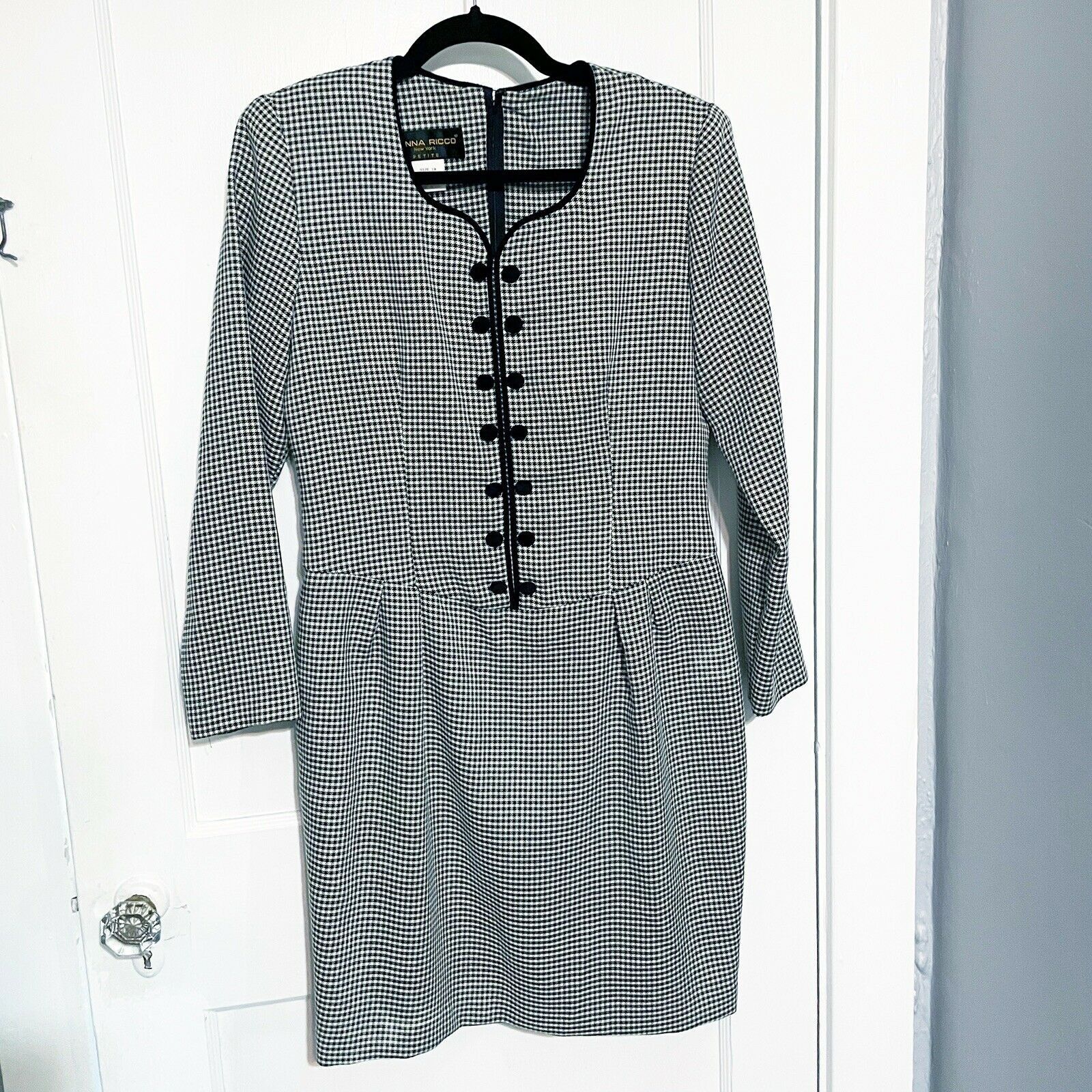 Vintage DONNA RICO Vintage Houndstooth DRESS women’s SIZE 10P Career Size L / US 10 / IT 46 - 1 Thumbnail