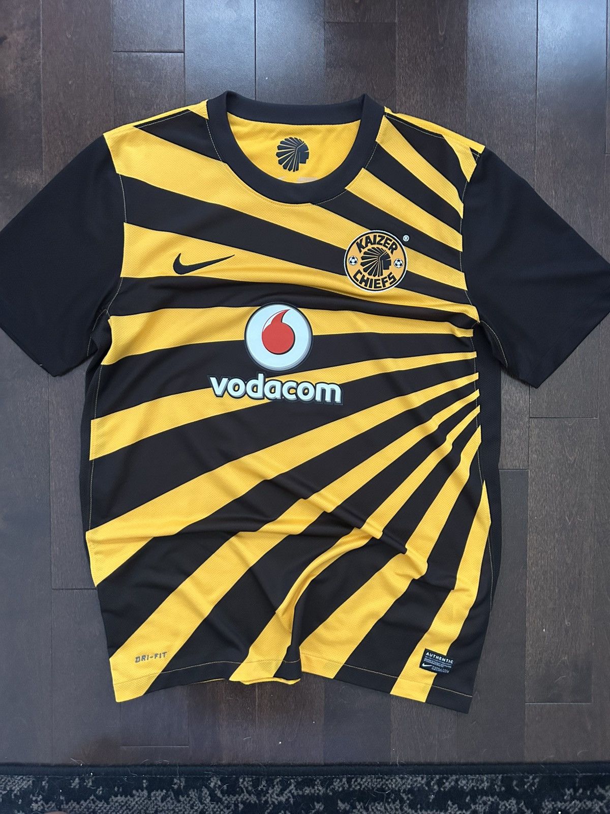 Nike Nike Kaizer Chiefs 2012/2013 Home Kit Size US M / EU 48-50 / 2 - 1 Thumbnail