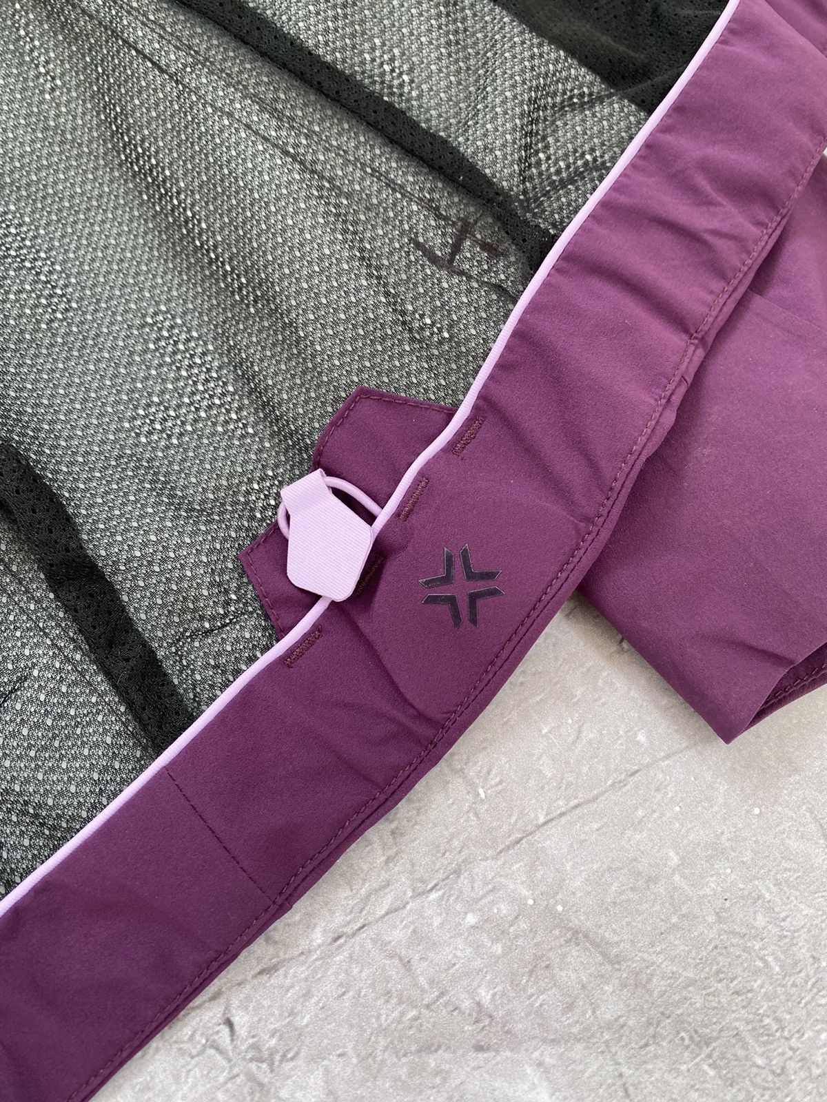 KJUS Basic Kjus Ladies Cory 2L Light Outdoor Gorpcore Jacket Size S / US 4 / IT 40 - 15 Thumbnail