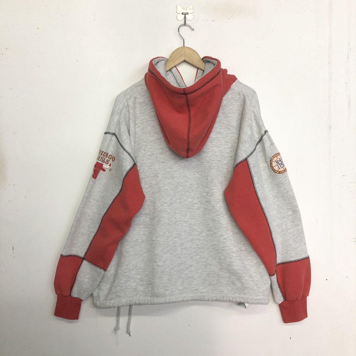 NBA VINTAGE CHICAGO BULLS NBA BIG LOGO HOODIE SWEATSHIRT Size US M / EU 48-50 / 2 - 11 Thumbnail